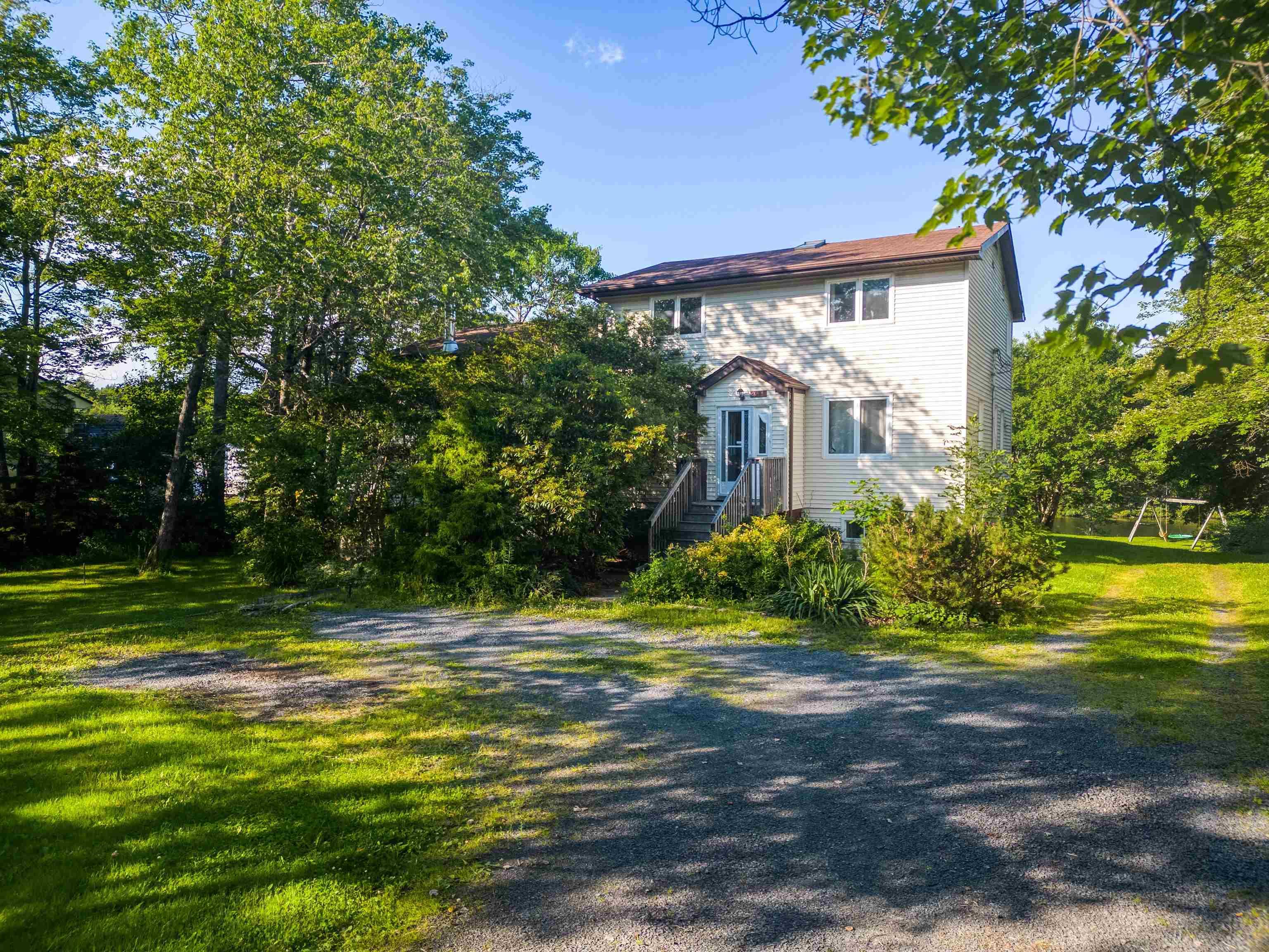 2571 St Margarets Bay Road, Timberlea NS B3T 1H2 - MLS #202416219