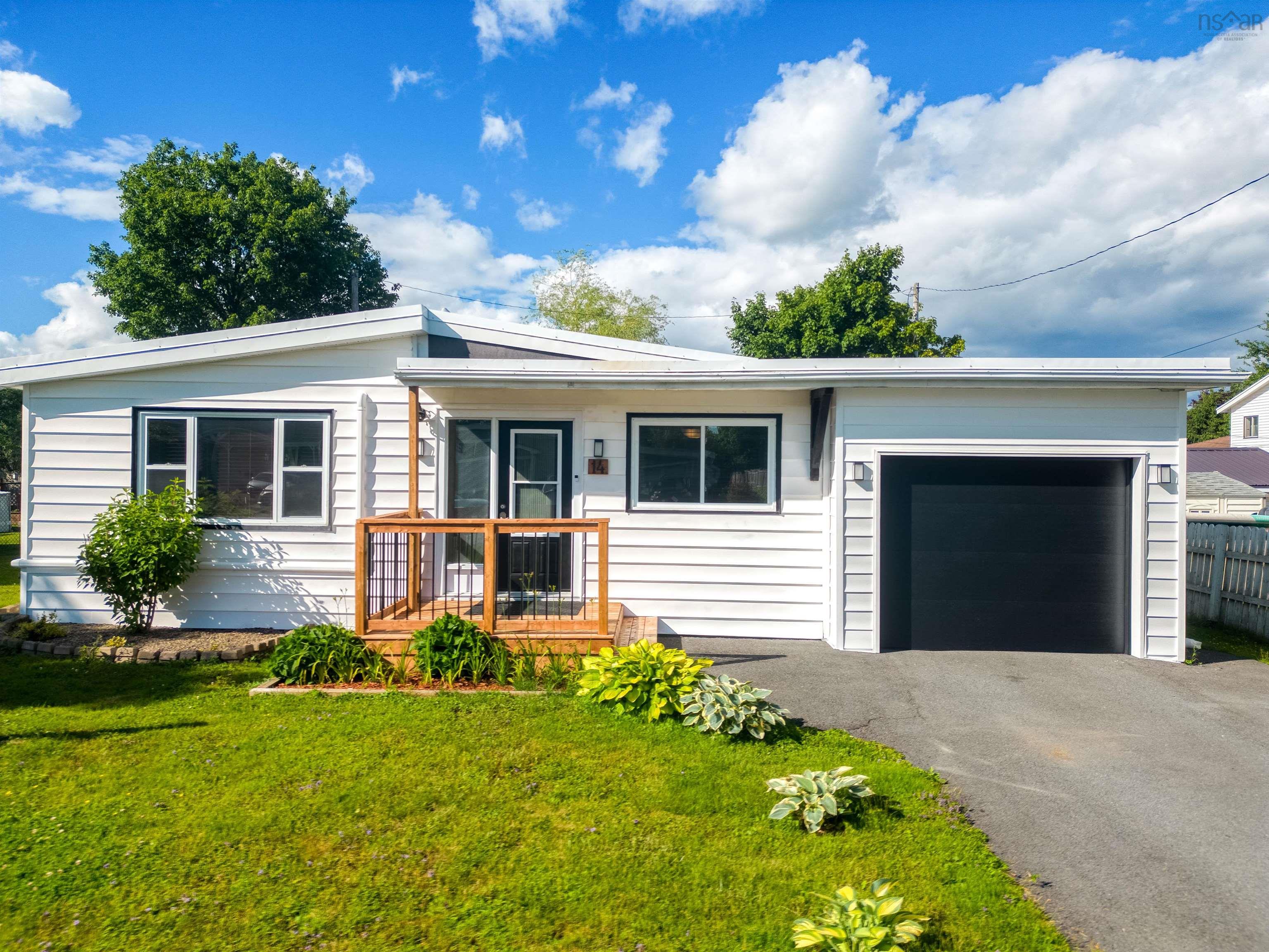 14 Kenwood Avenue, Hammonds Plains NS B4B 1G4 - MLS #202417778