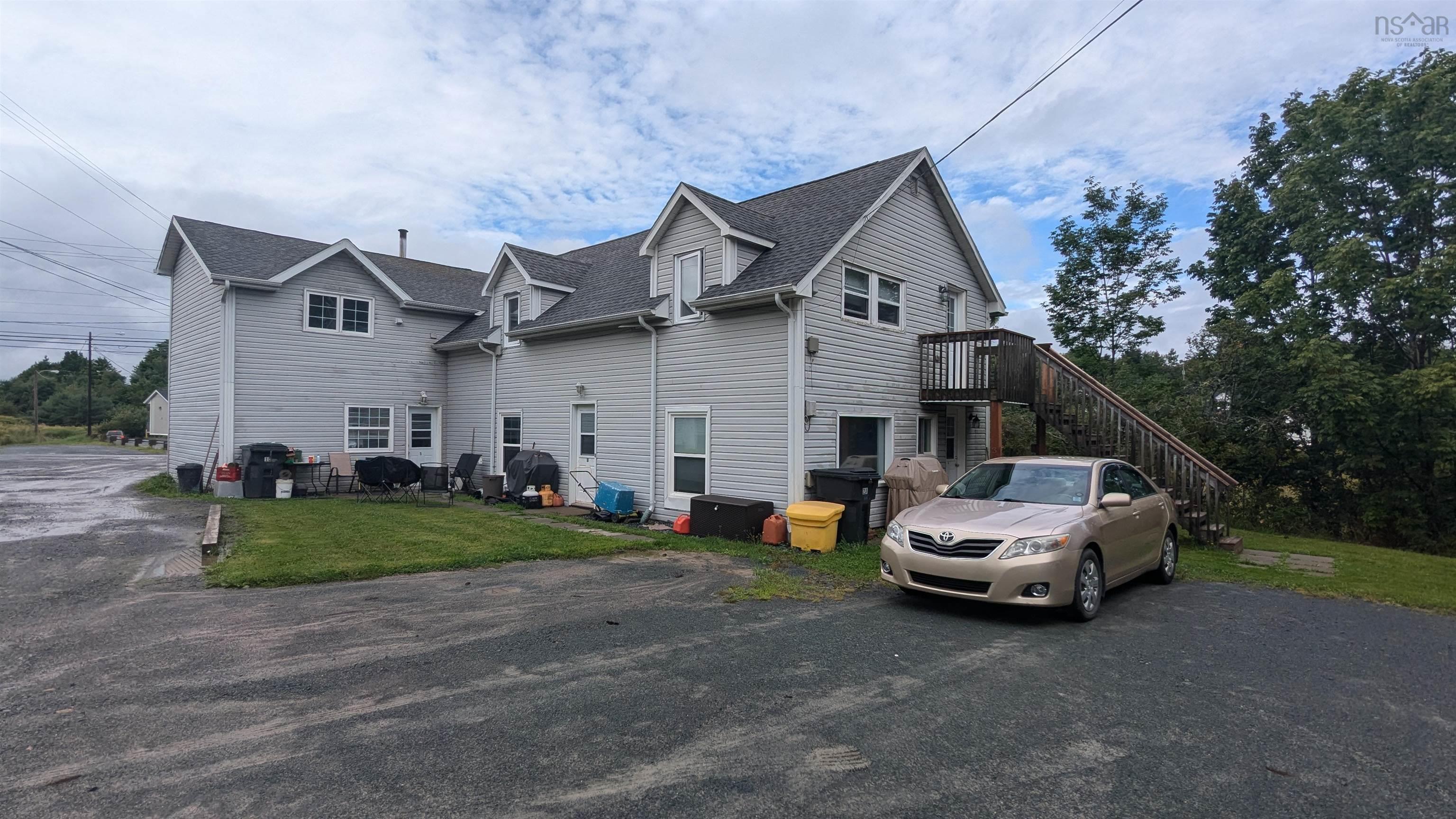 207 Highway 2, Enfield NS B2T 1C8 - MLS #202420213