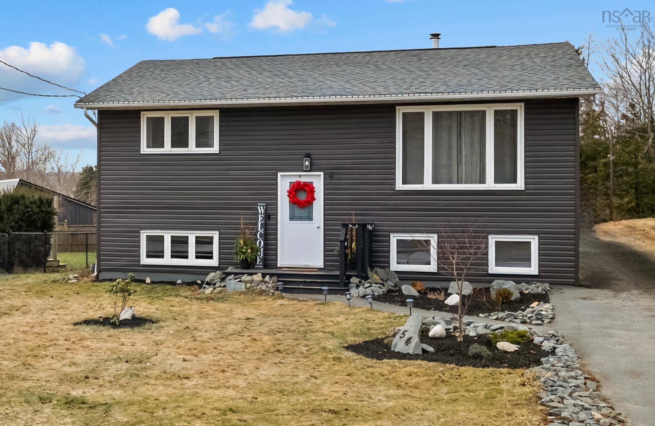 54 John Stewart Drive, Cole Harbour NS B2W 4J8 - MLS #202500448