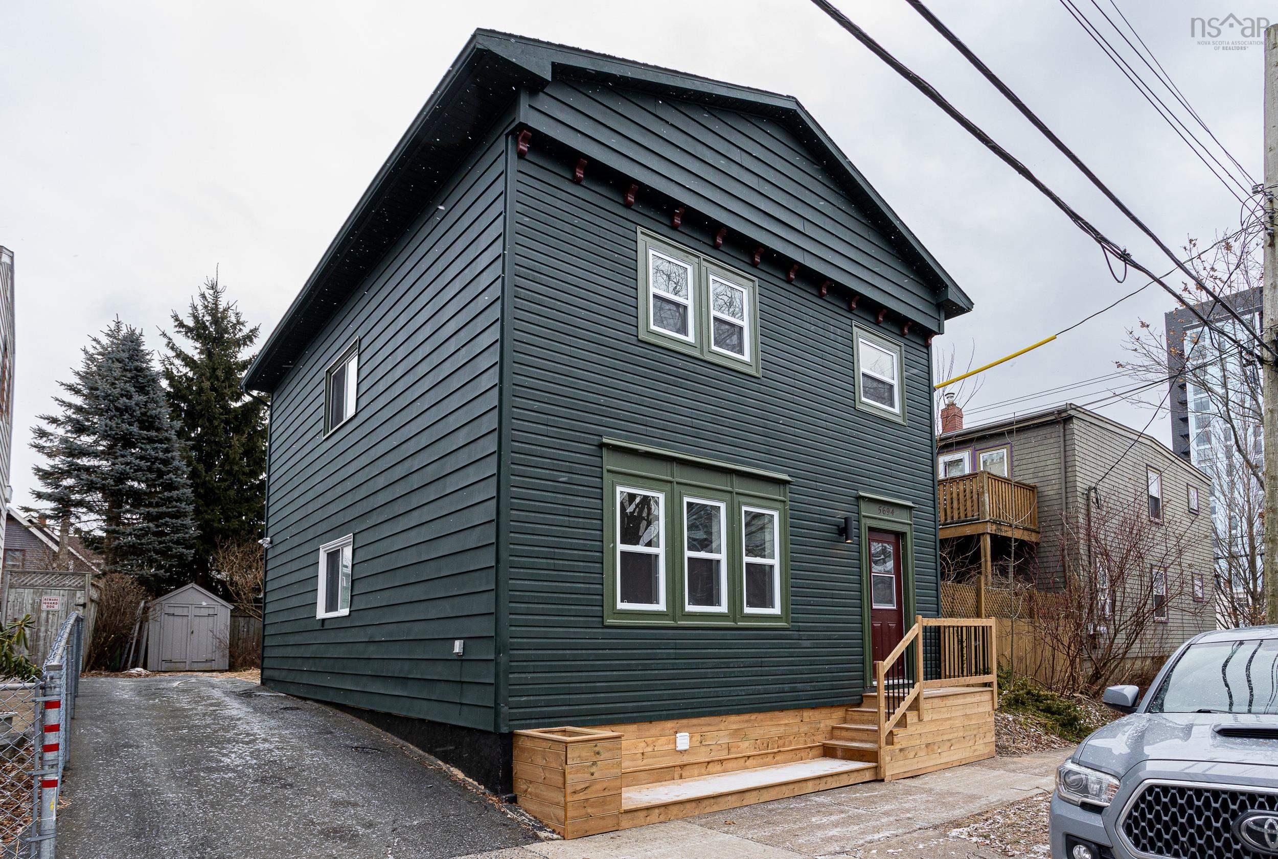 5694 Macara Street, Halifax NS B3K 1W2 - MLS #202501758