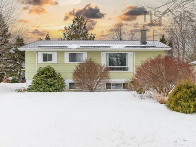 21 Logan Drive, East Hants NS B2S 1N2 - MLS #202503800