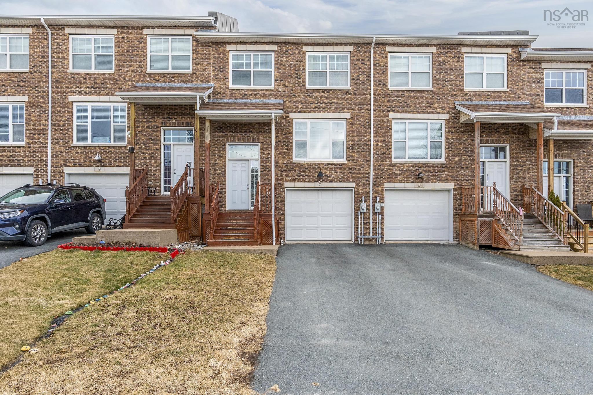 7 Collingwood Court, Dartmouth NS B2W 0G4 - MLS #202505684