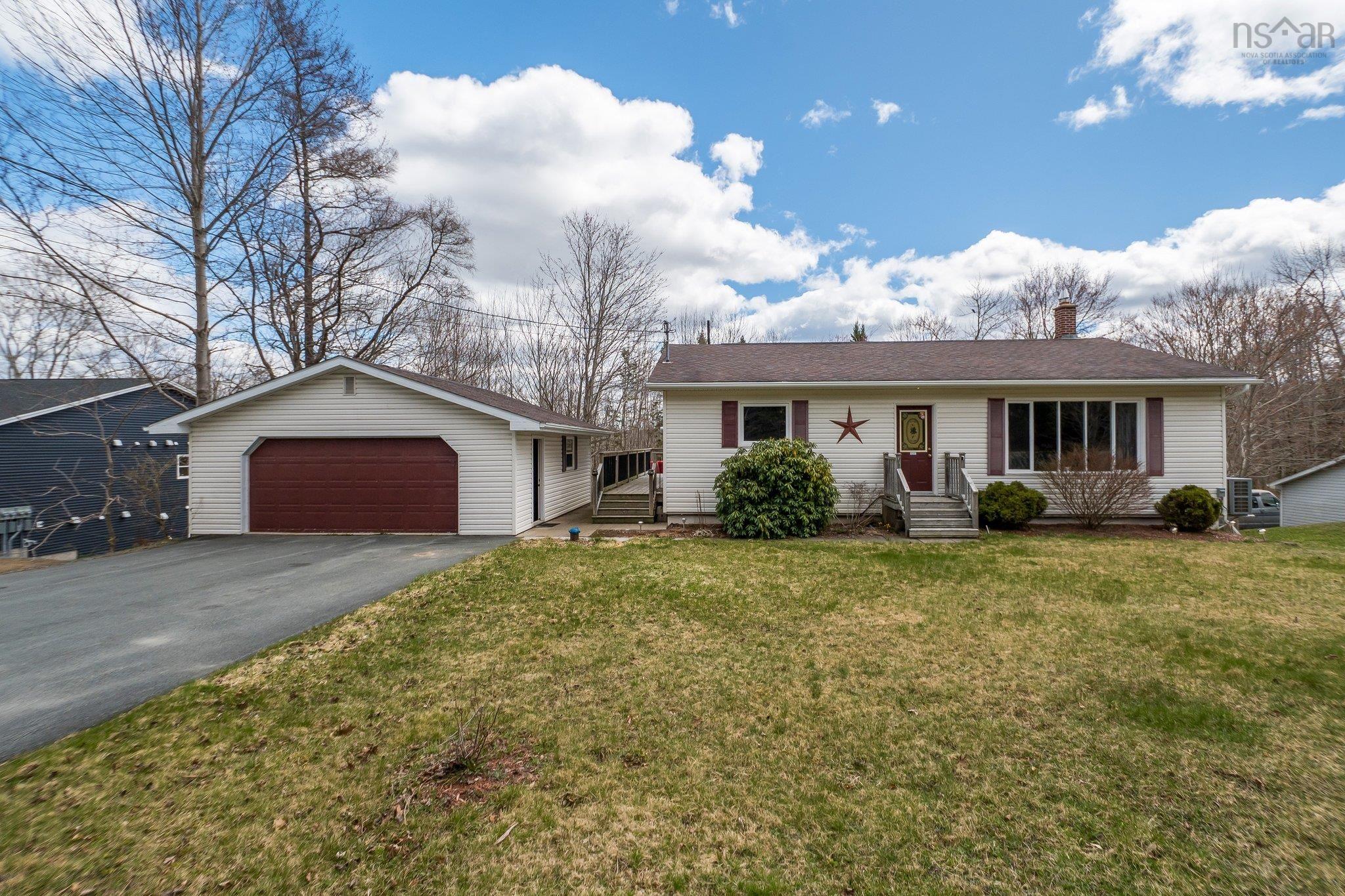 1215 Fall River Road, Fall River NS B2T 1E6 - MLS #202509420