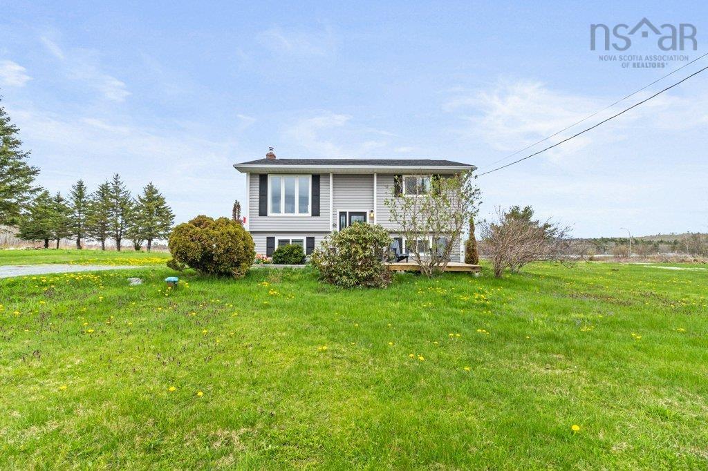 61 Halls Road, Enfield NS B2T 1C4 - MLS #202510854