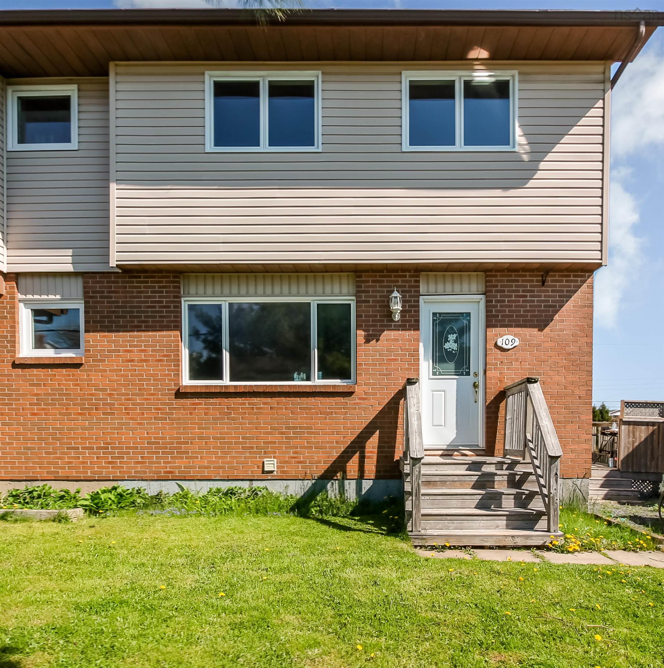 109 Hampton Green, Dartmouth NS - MLS: 202511534