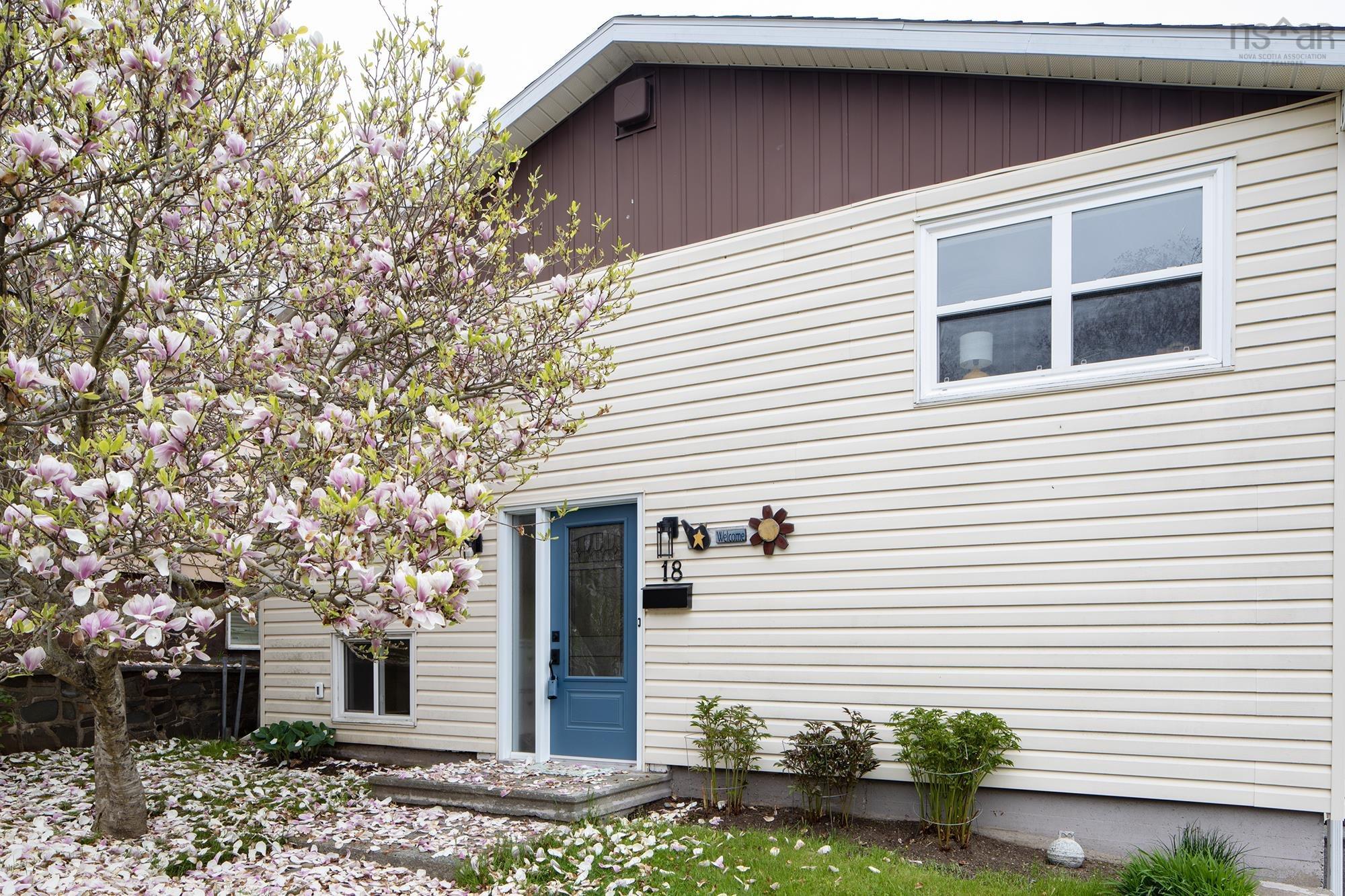 18 Belmont Avenue, Woodside NS - MLS: 202511827