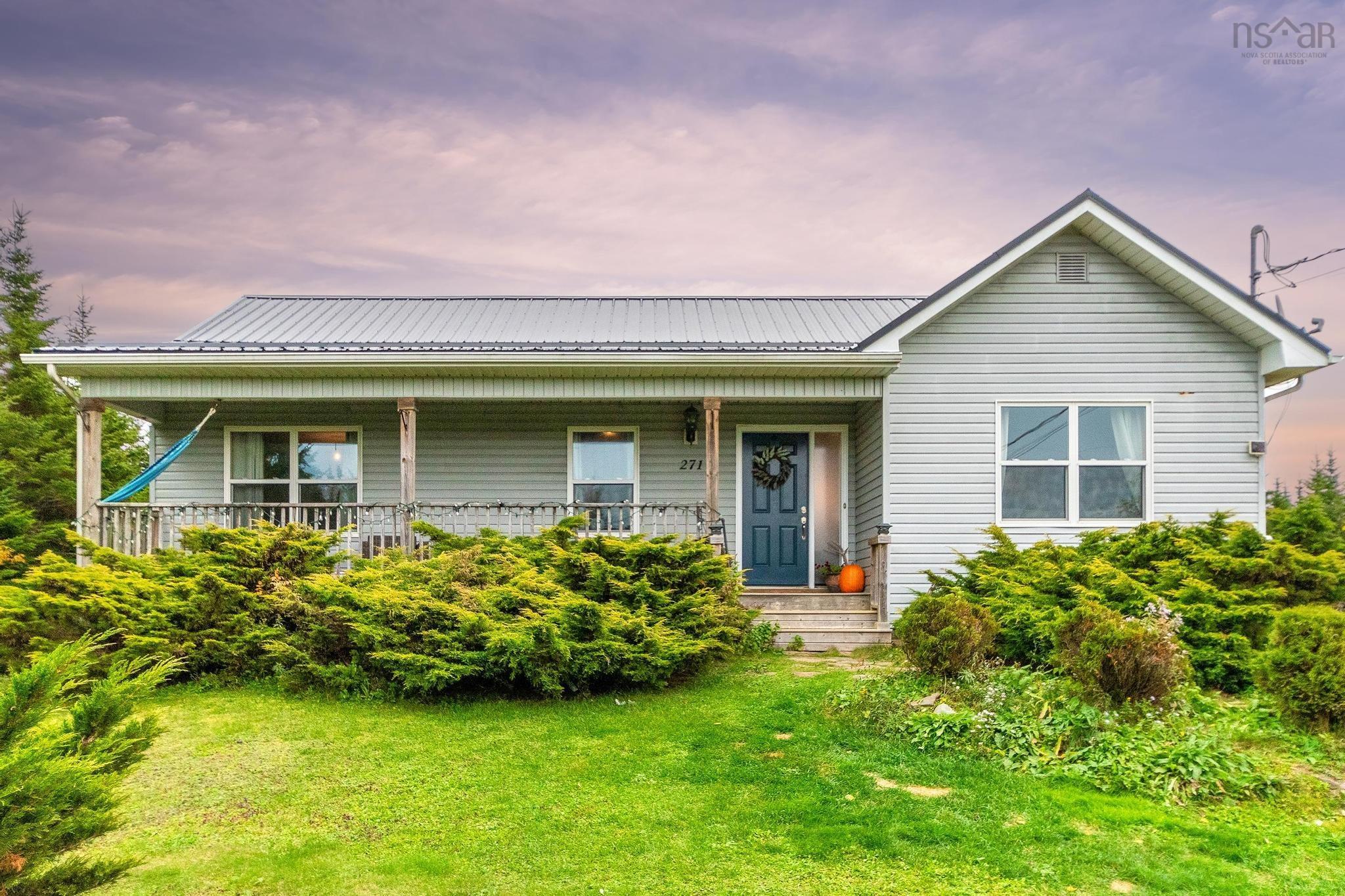 271 Leslie Road, East Lawrencetown NS - MLS: 202512218