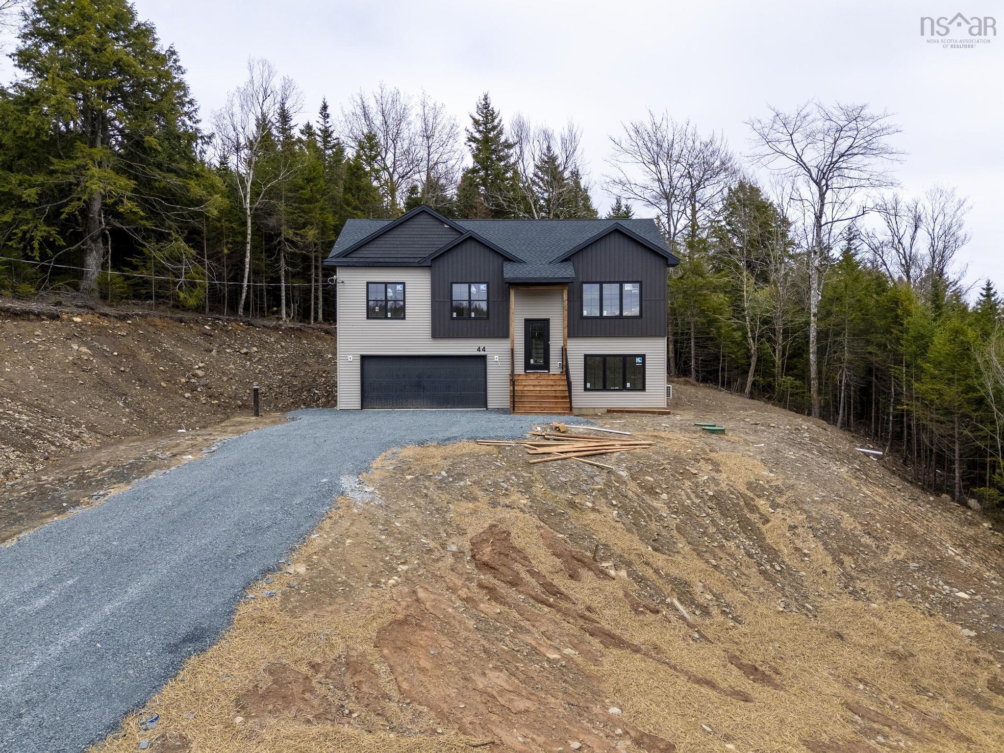 44 Sweetfern Lane, Middle Sackville NS B4E 0W8 - MLS #202512974