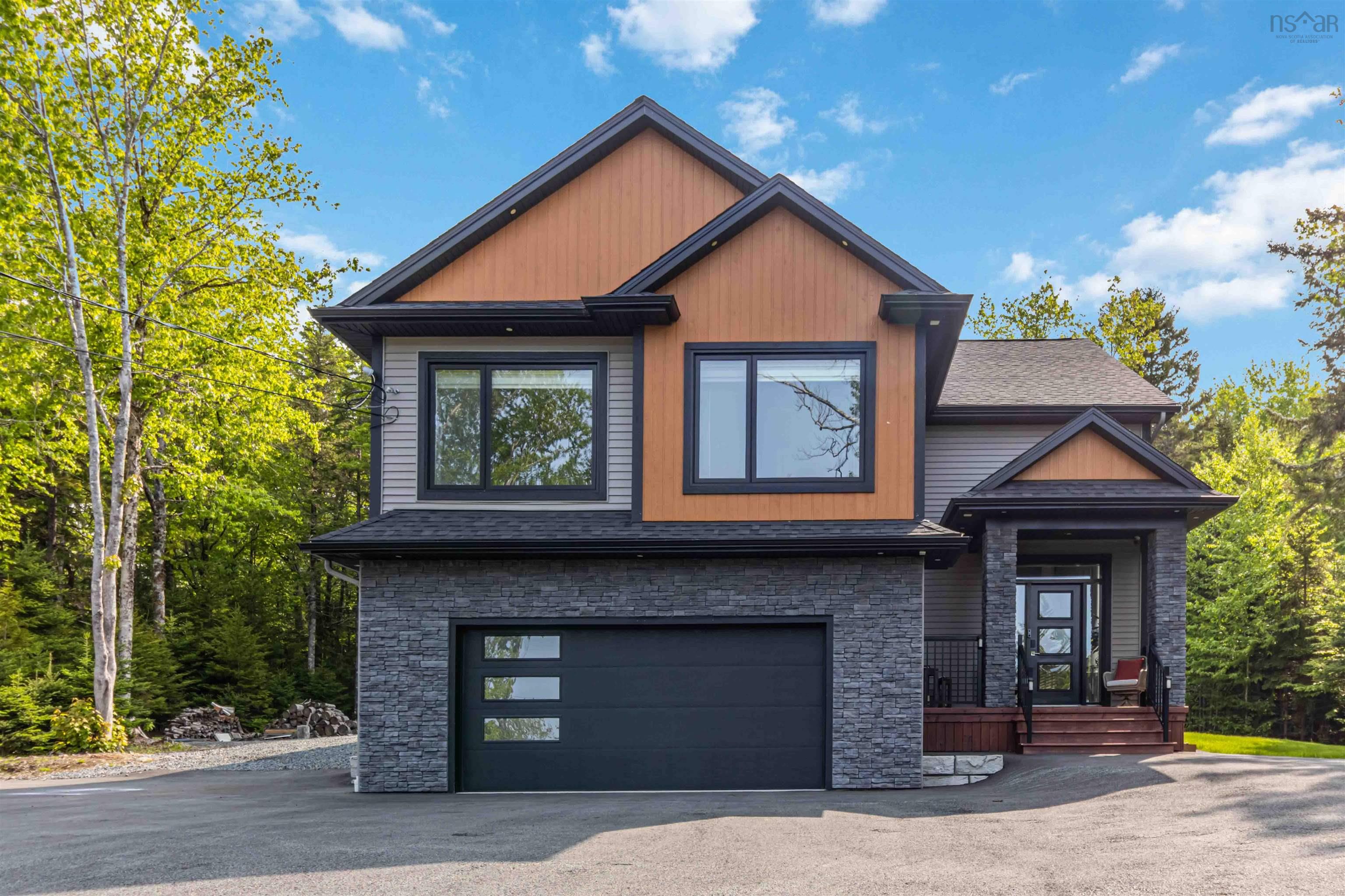619 Mccabe Lake Drive, Middle Sackville NS B4E 0N7 - MLS #202513357