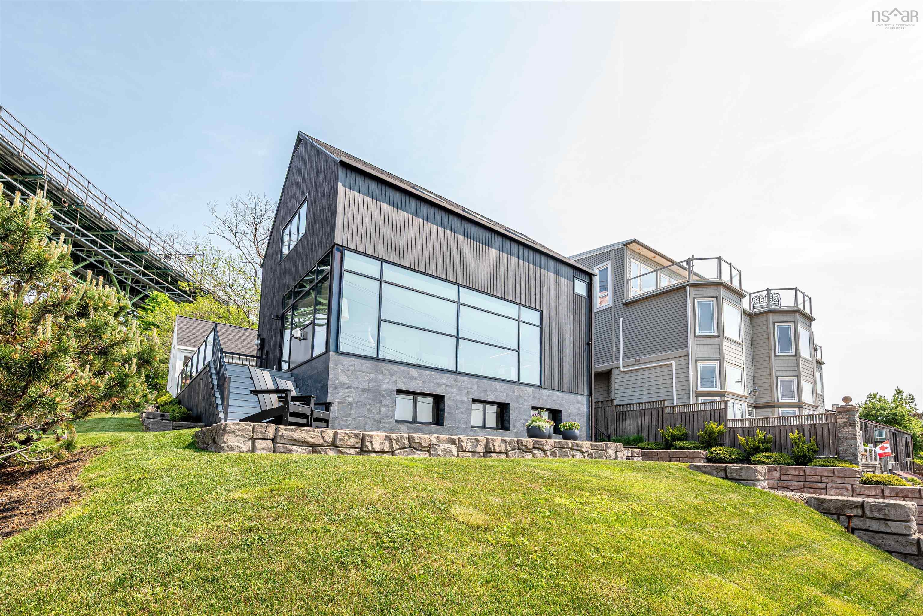 90 Shore Road, Dartmouth NS B4A 1A4 - MLS #202514704
