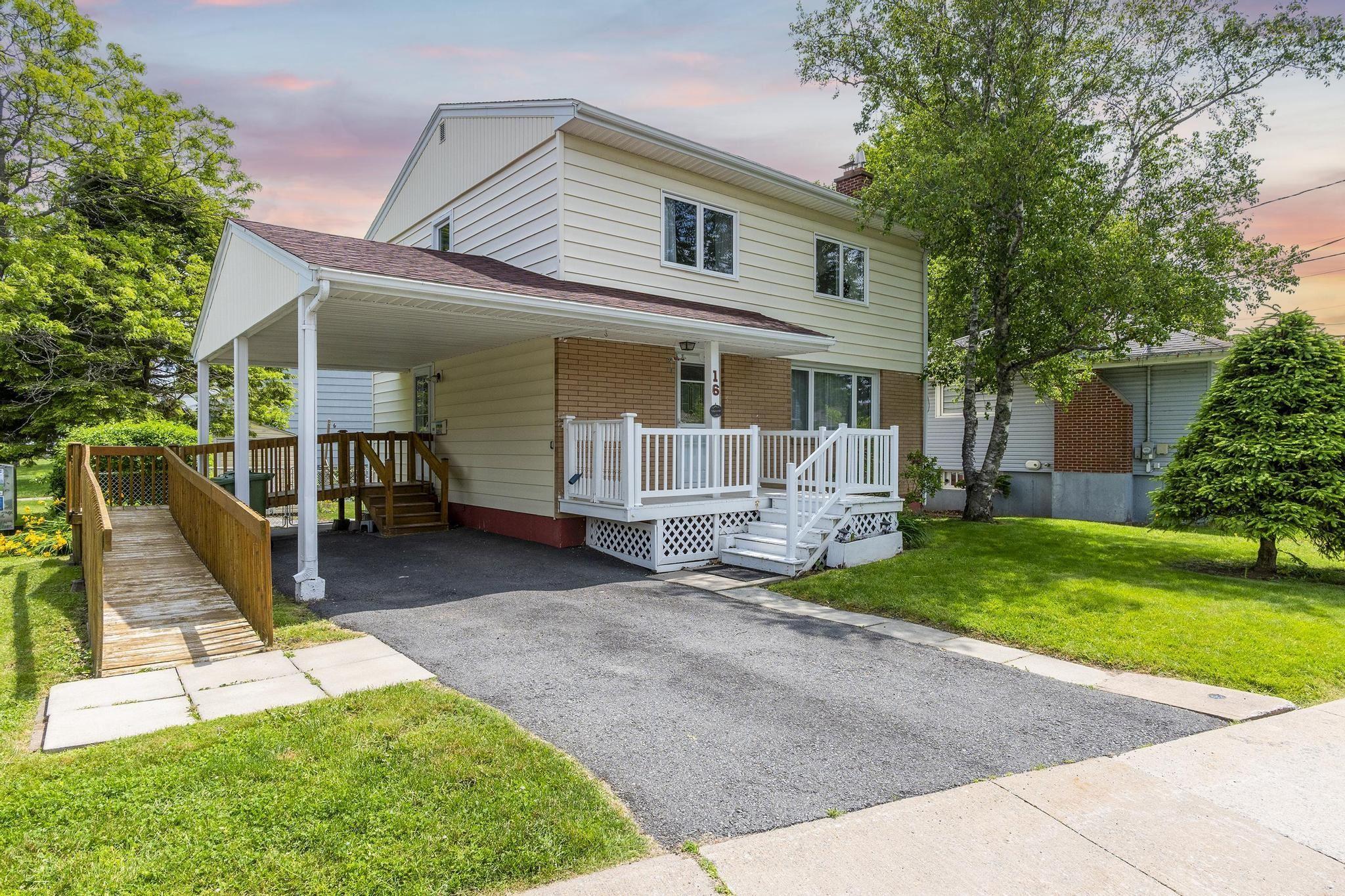 16 Limardo Drive, Dartmouth NS B3A 3X4 - MLS #202514825