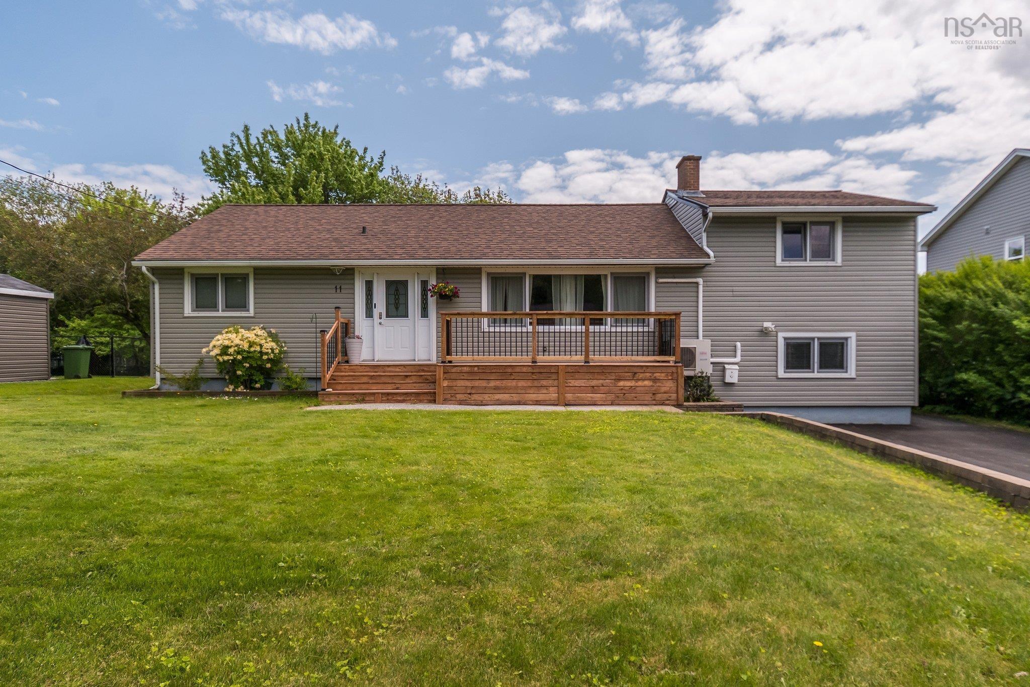 11 Elizabeth Street, Dartmouth NS B2W 2T4 - MLS #202515063