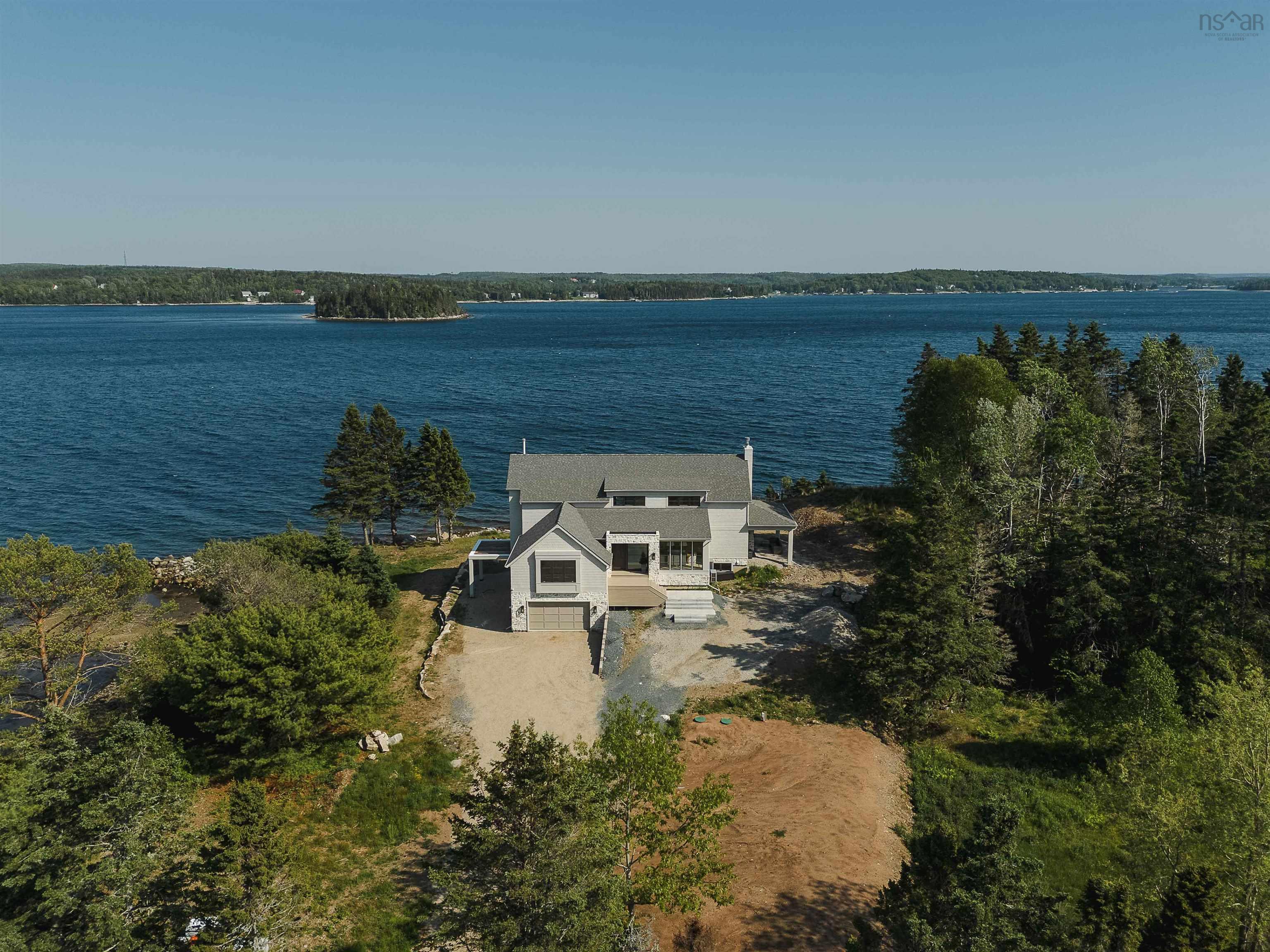 7026 St Margarets Bay Road, Boutiliers Point NS B3Z 1W1 - MLS #202515935