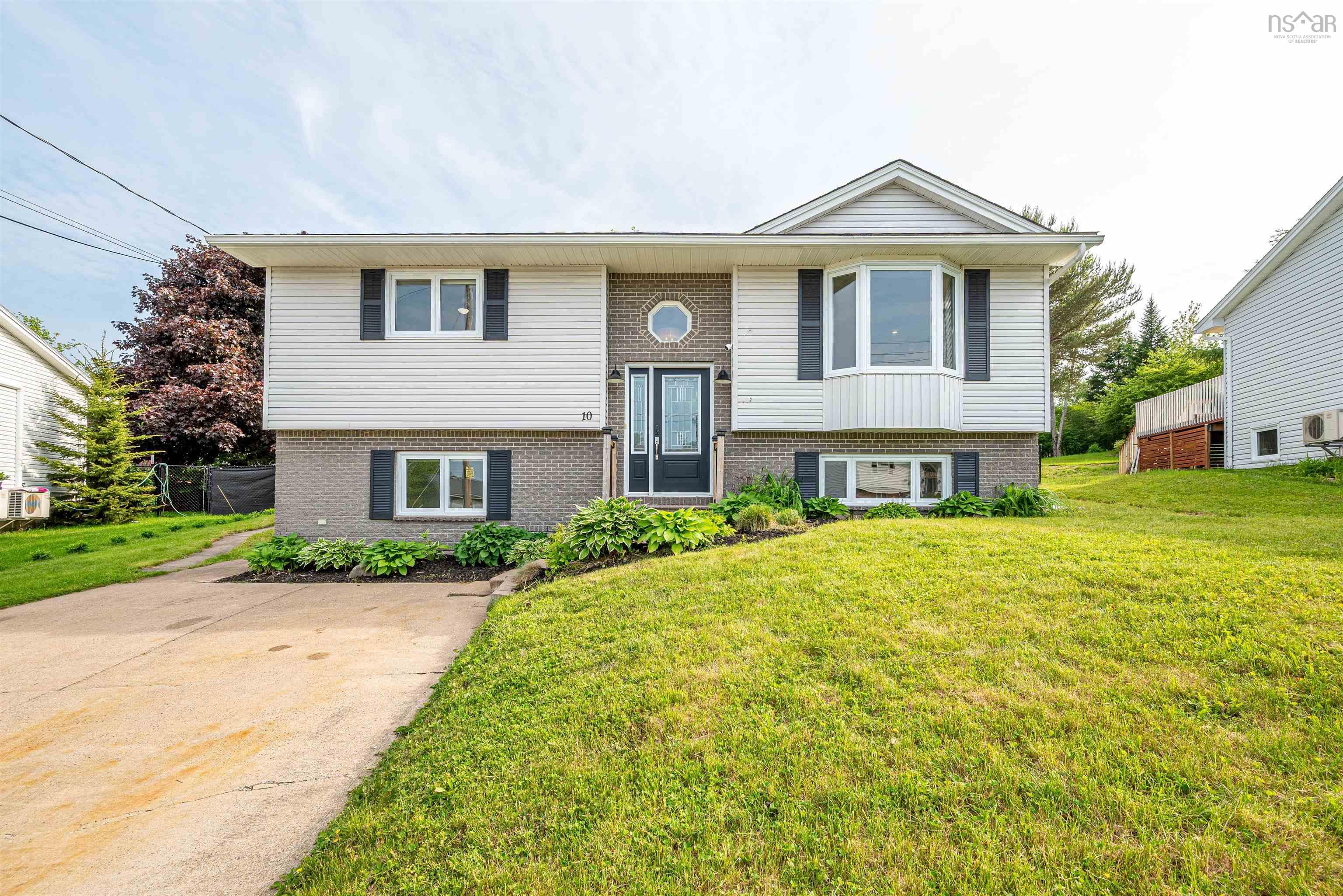10 Barque Court, Middle Sackville NS B4E 2T6 - MLS #202516027