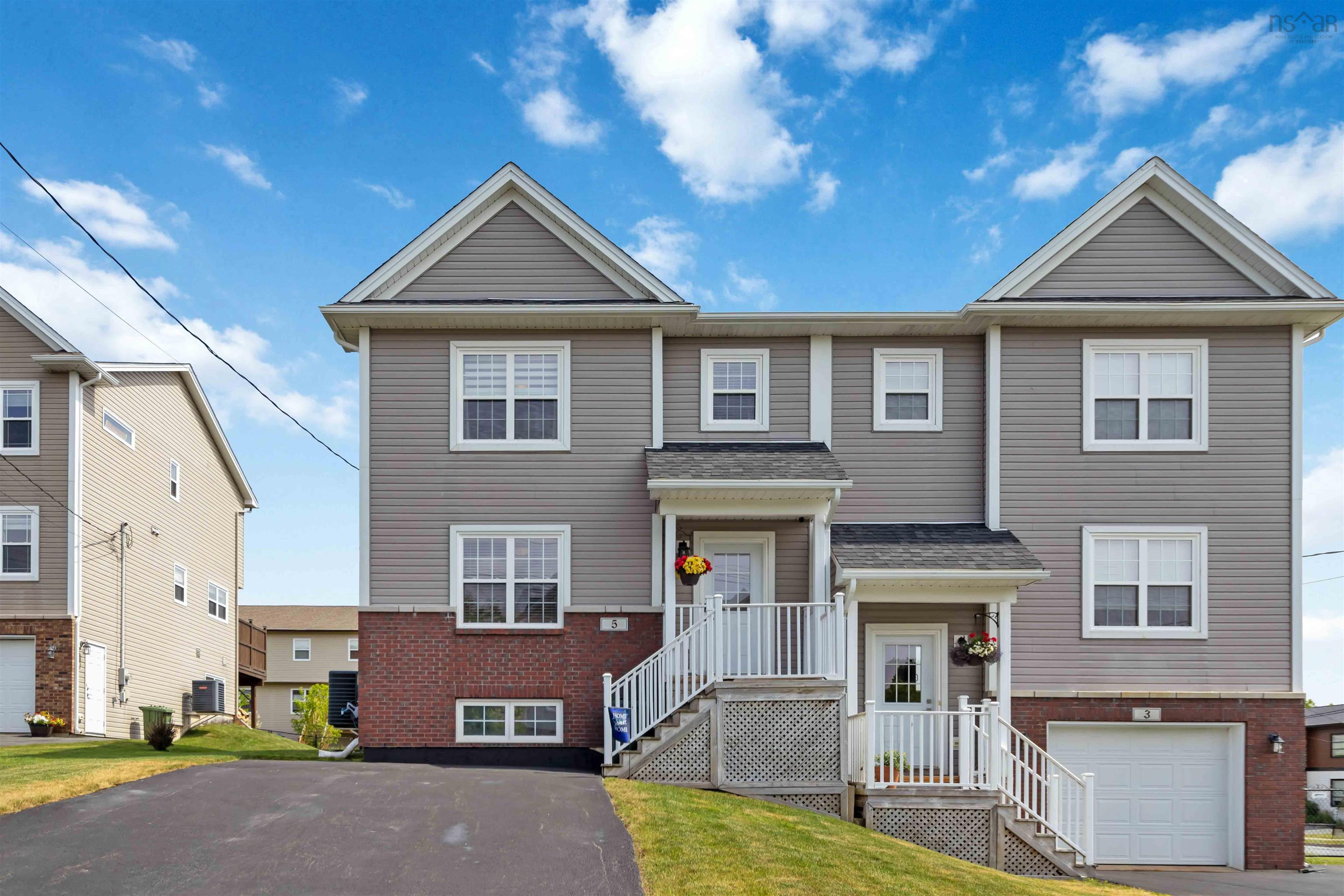 5 Uprange Court, Middle Sackville NS B4E 0K8 - MLS #202516805