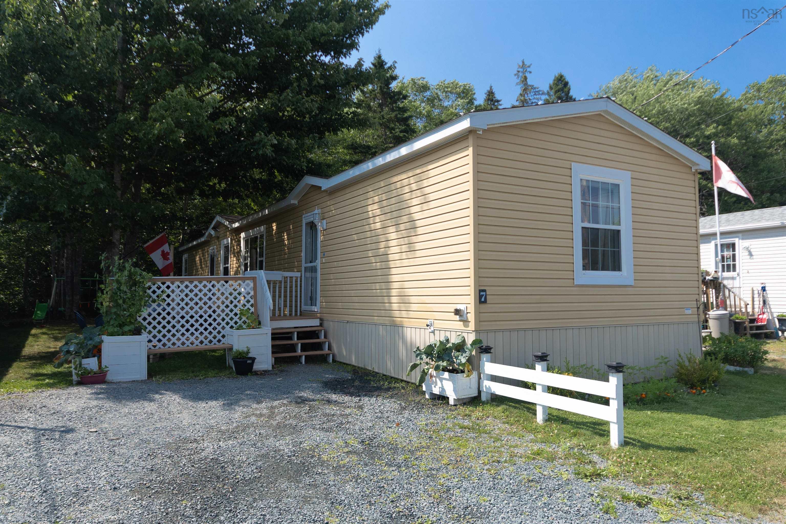 7 Quiet Street, Middle Sackville NS B4E 1C4 - MLS #202517948