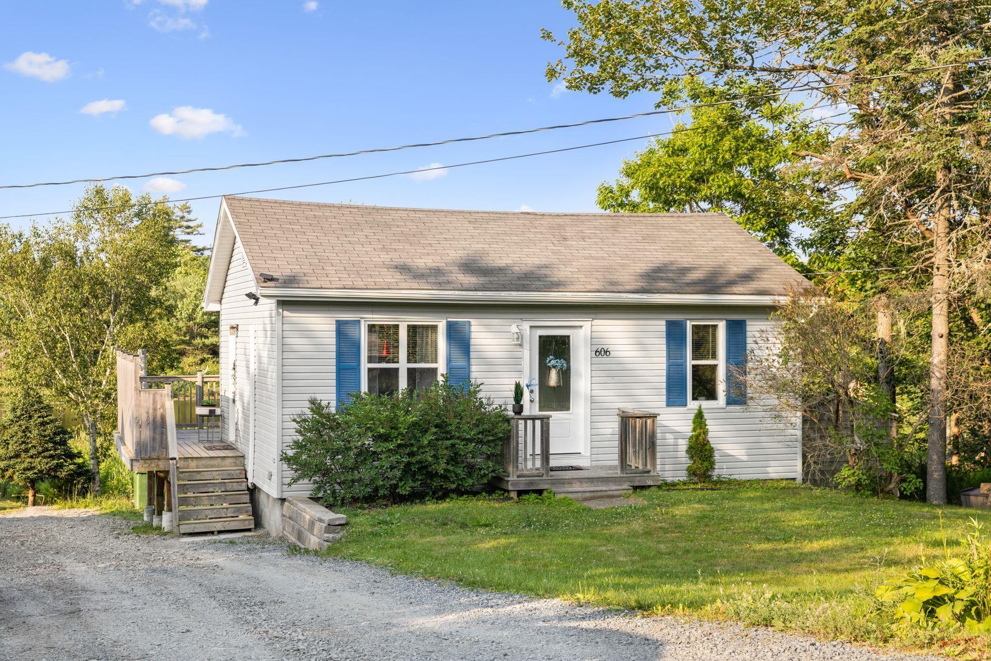 606 Herring Cove Road, Halifax NS B3R 1X6 - MLS #202518096