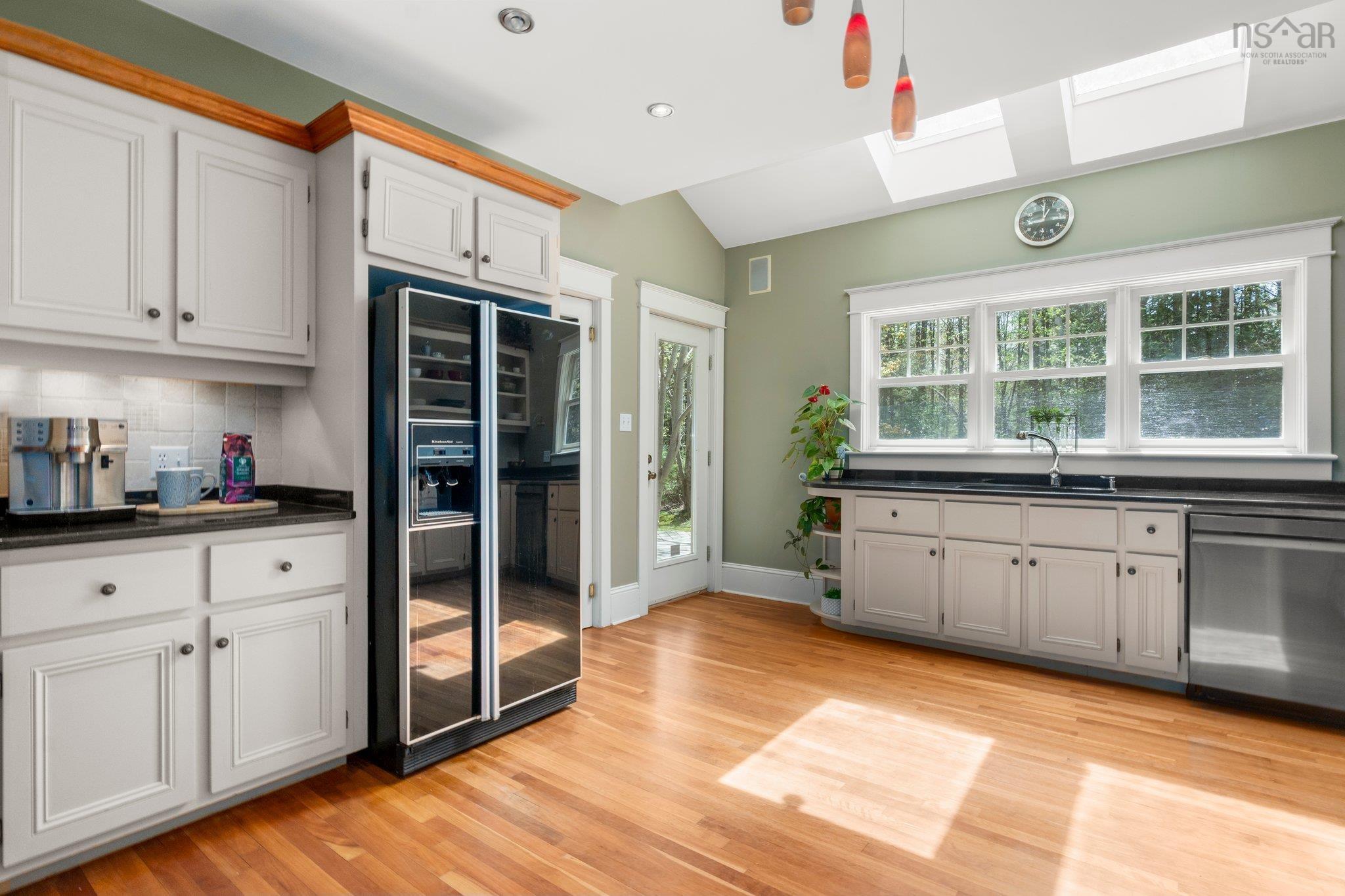 Thumbnail image for 20 Oakley Avenue MLS<sup>®</sup> 202511746