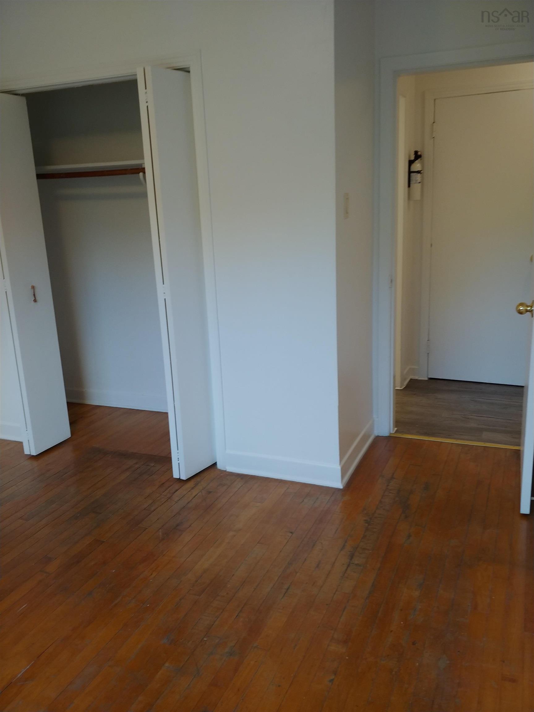 View image 8