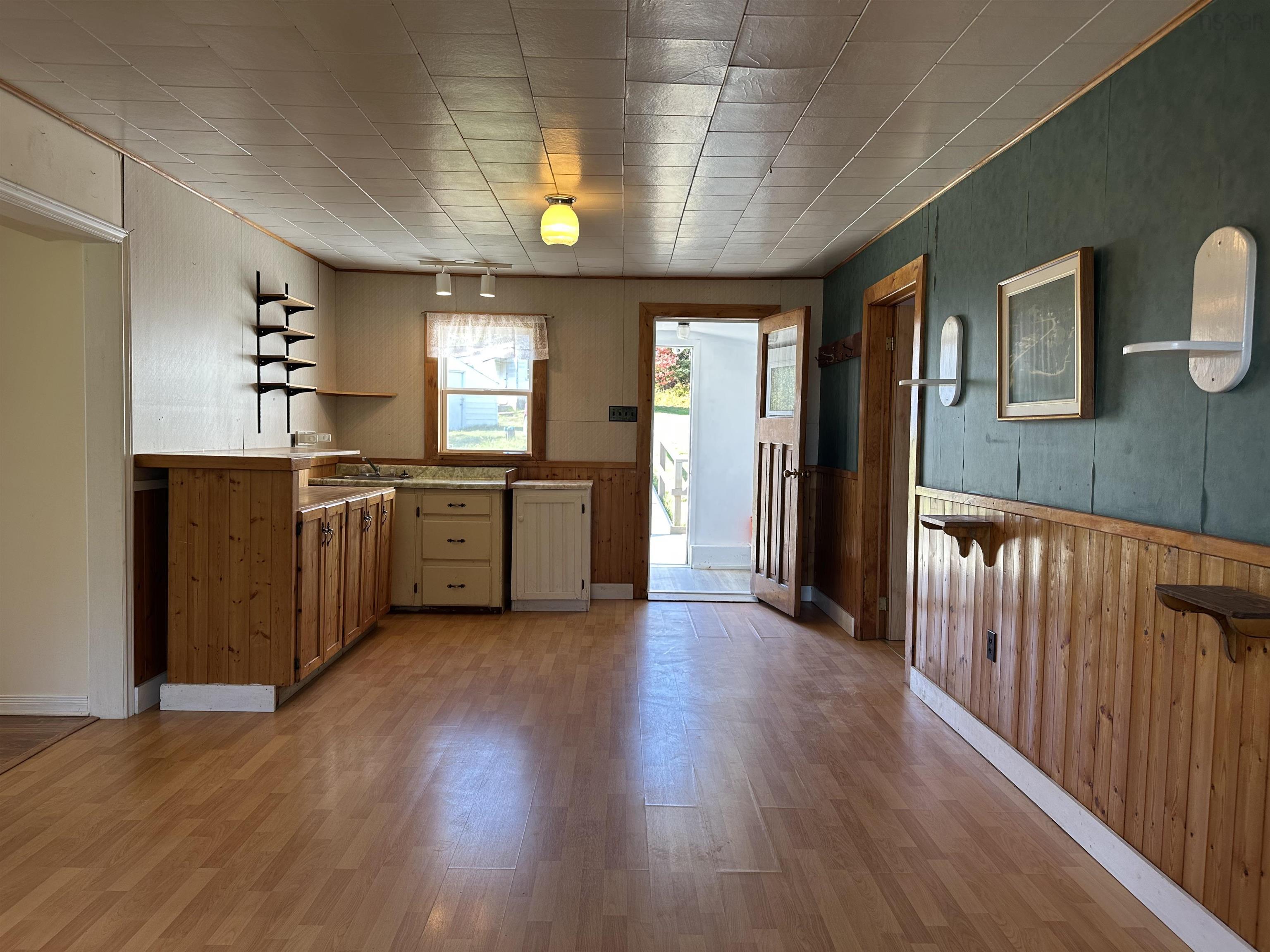 View image 12