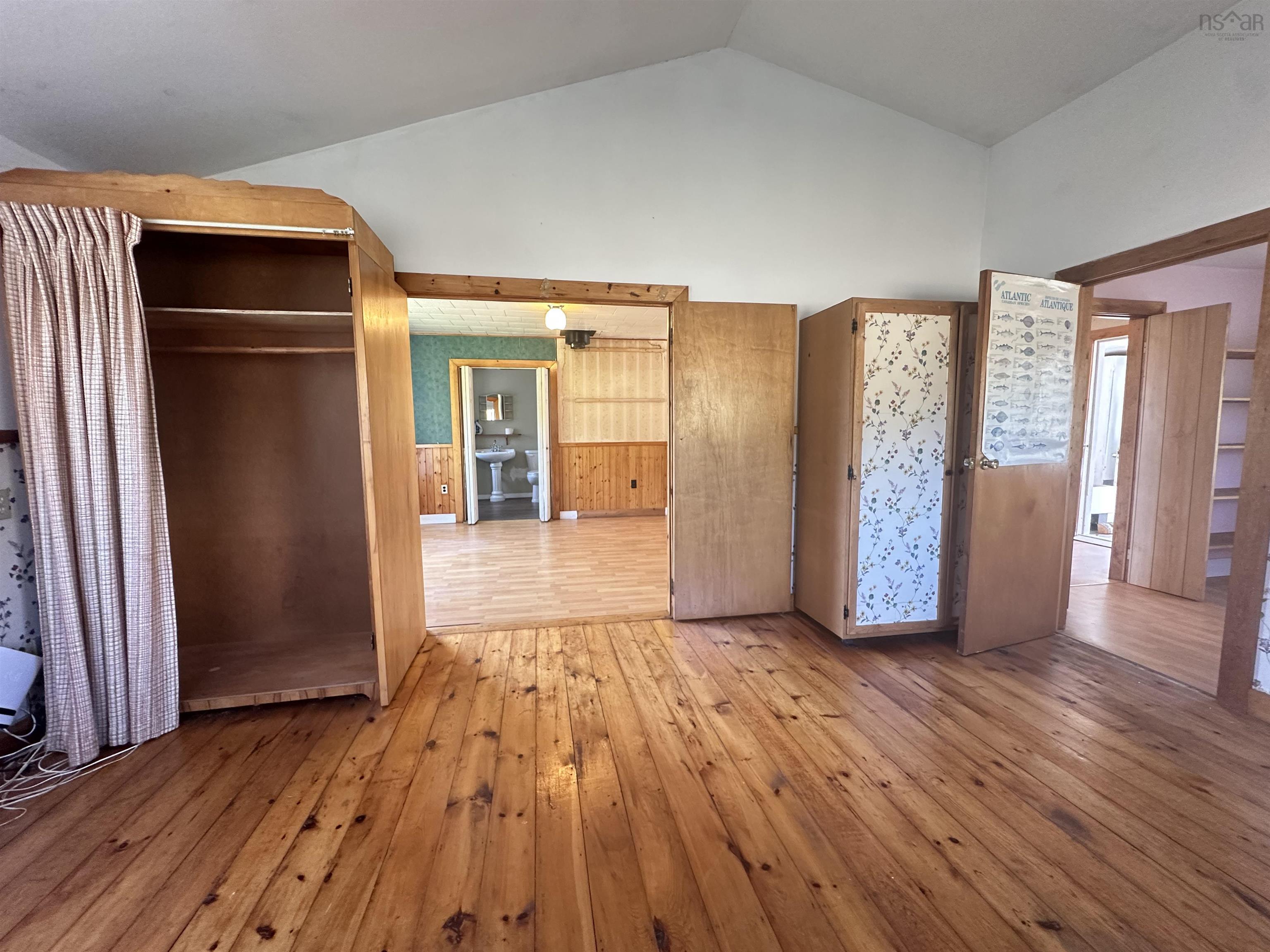 View image 19