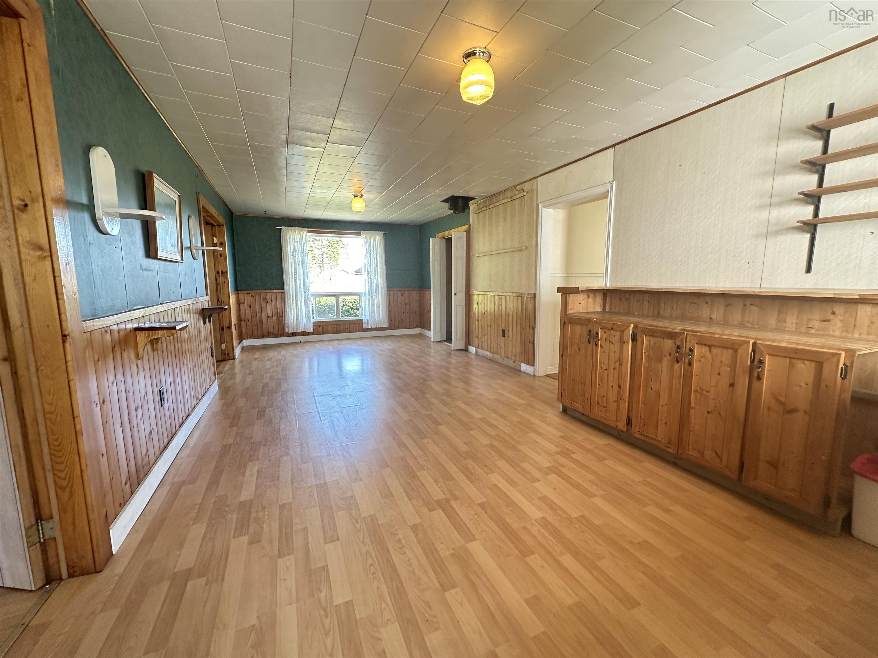 View image 9