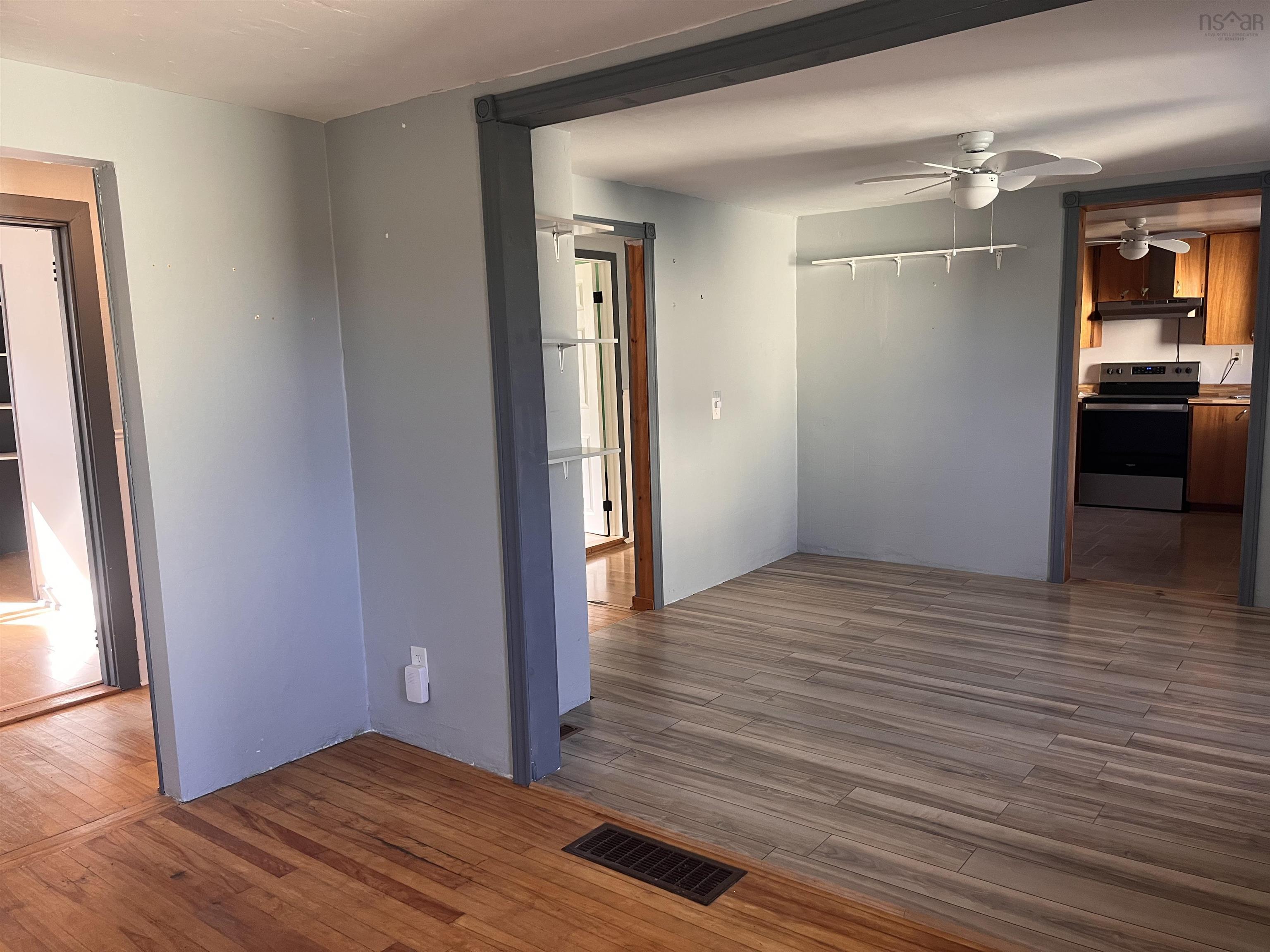 View image 8