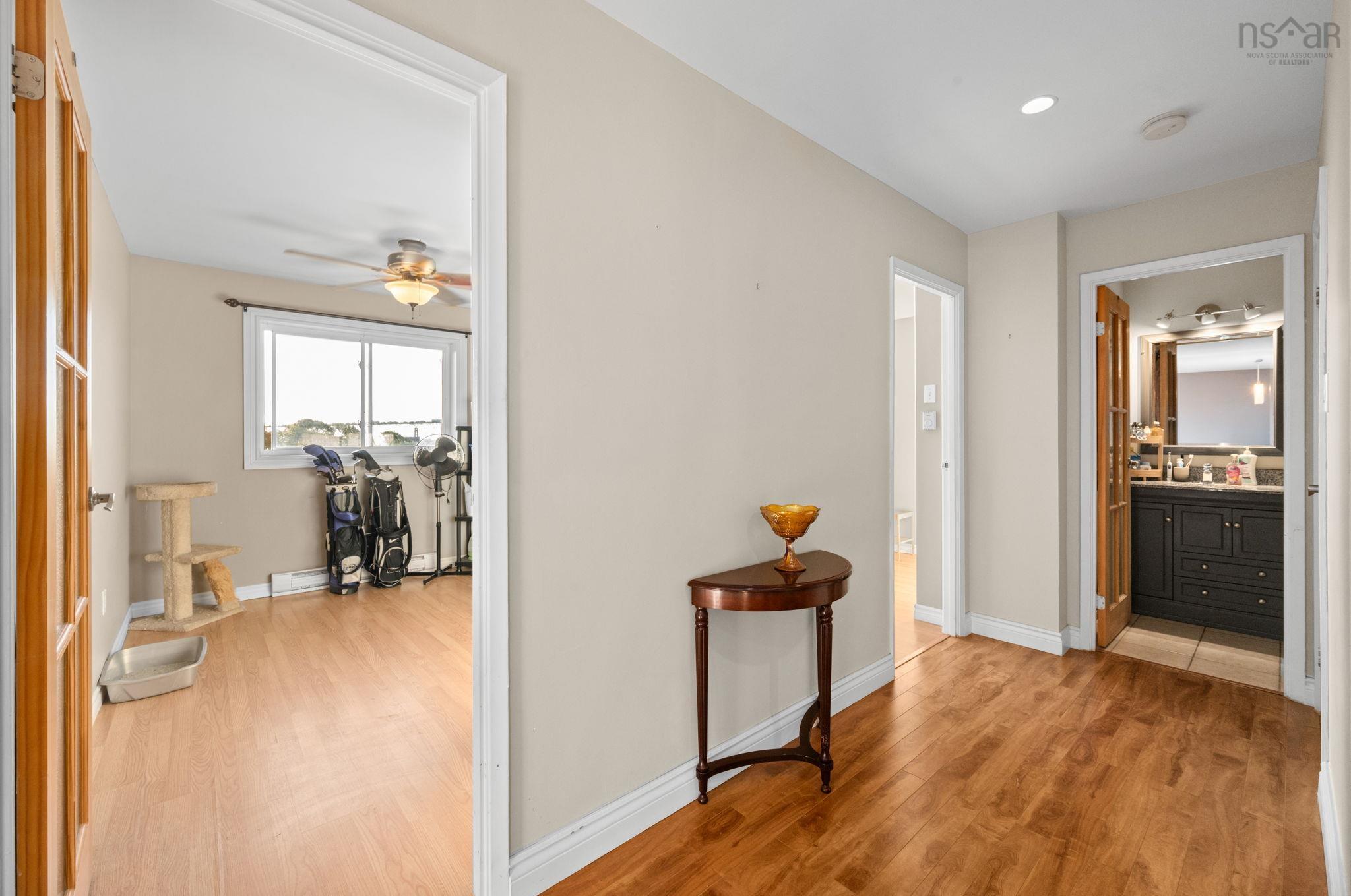 View image 16