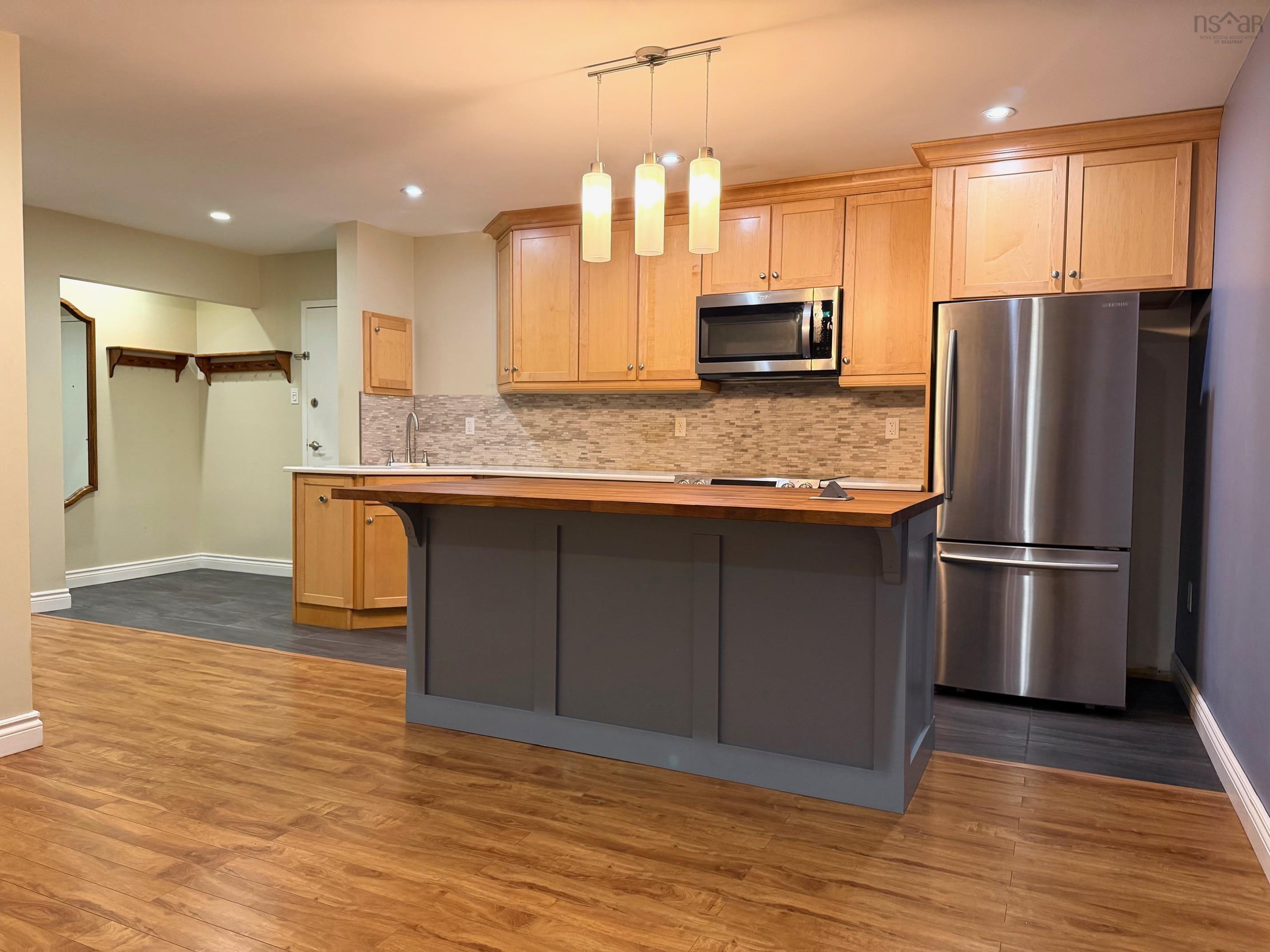 View image 17
