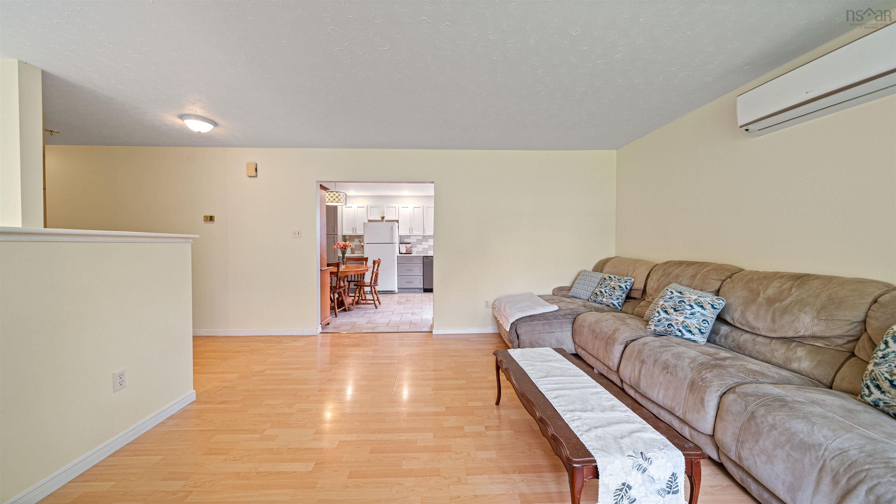 View image 8