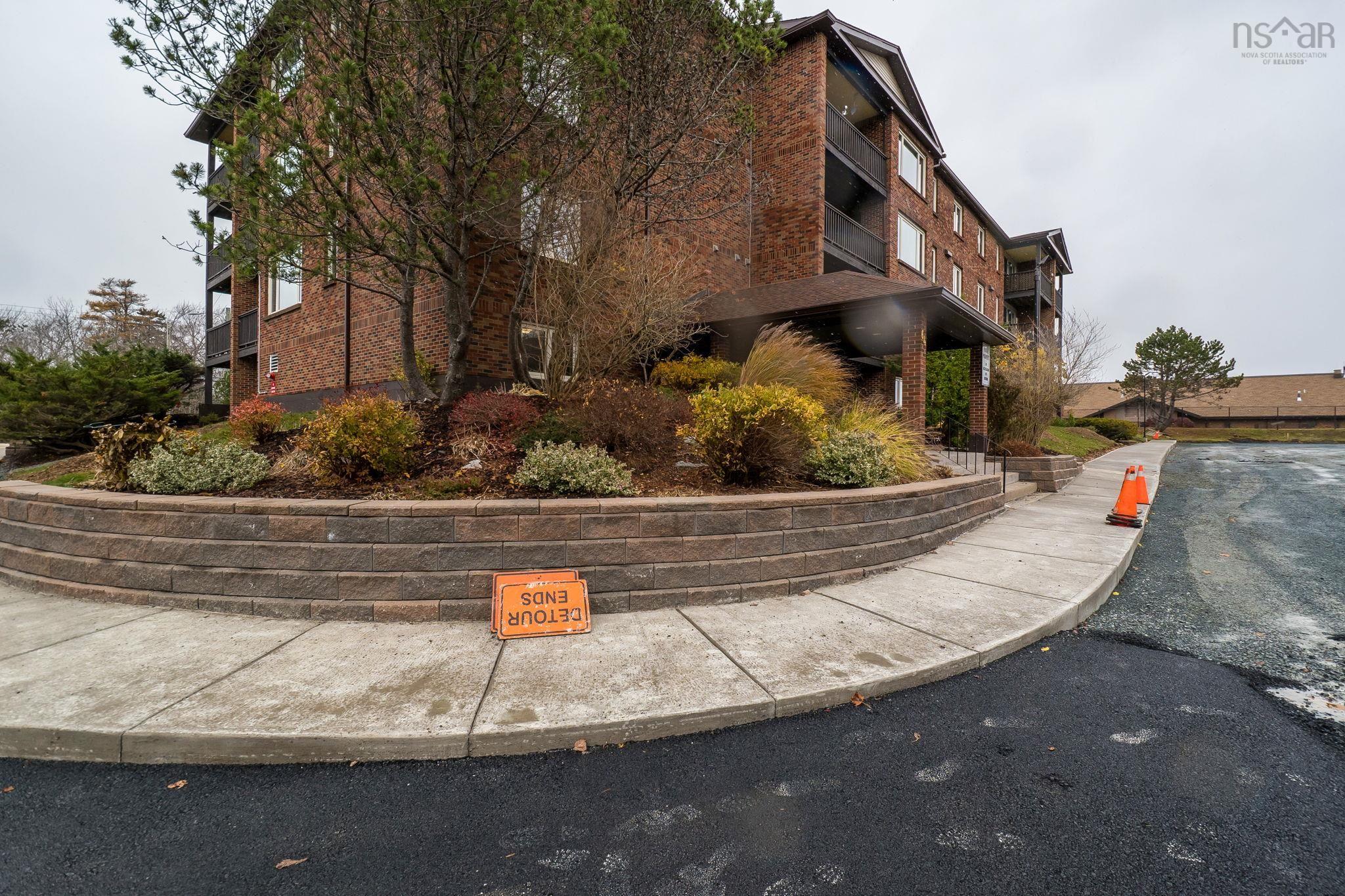 View image 50
