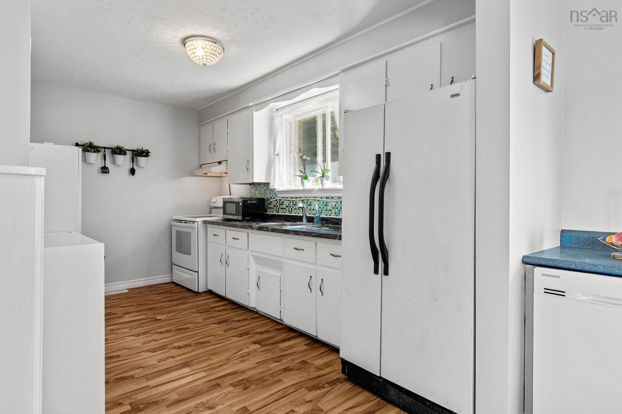 Thumbnail image for 2929 Highway 7 Highway MLS<sup>®</sup> 202600351