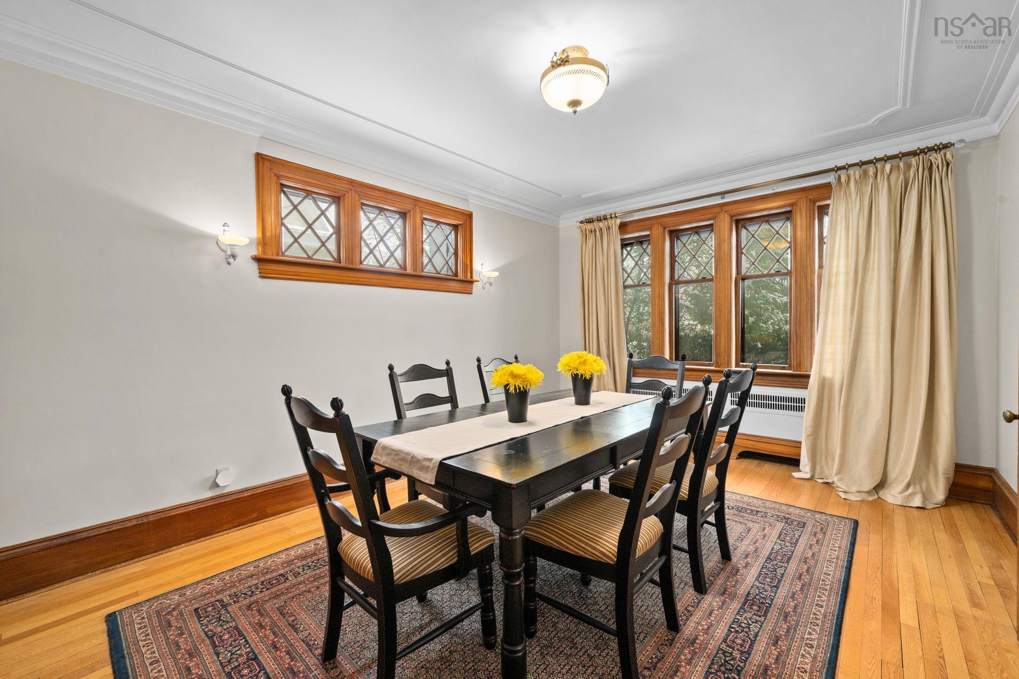 View image 18