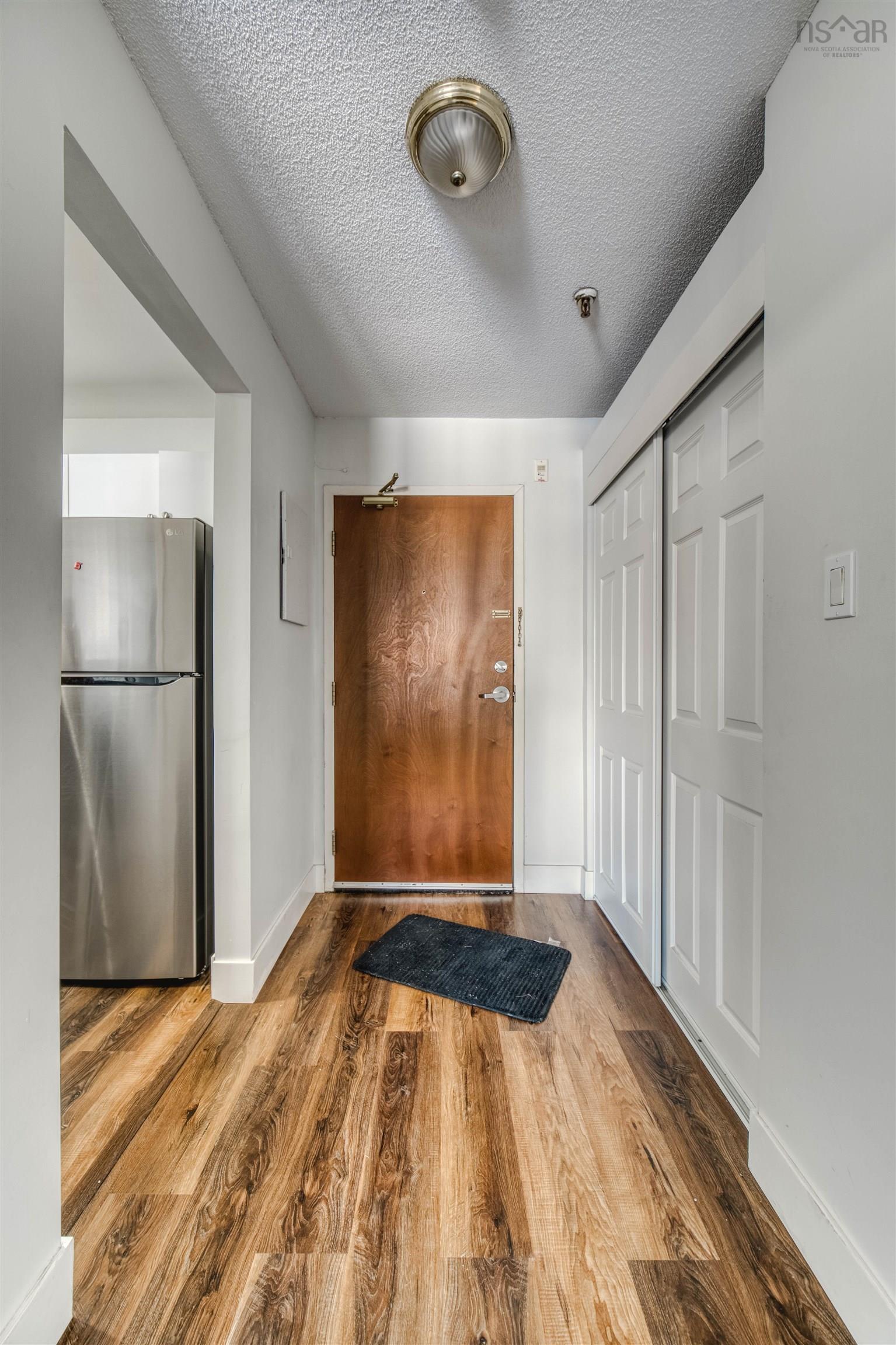 View image 18