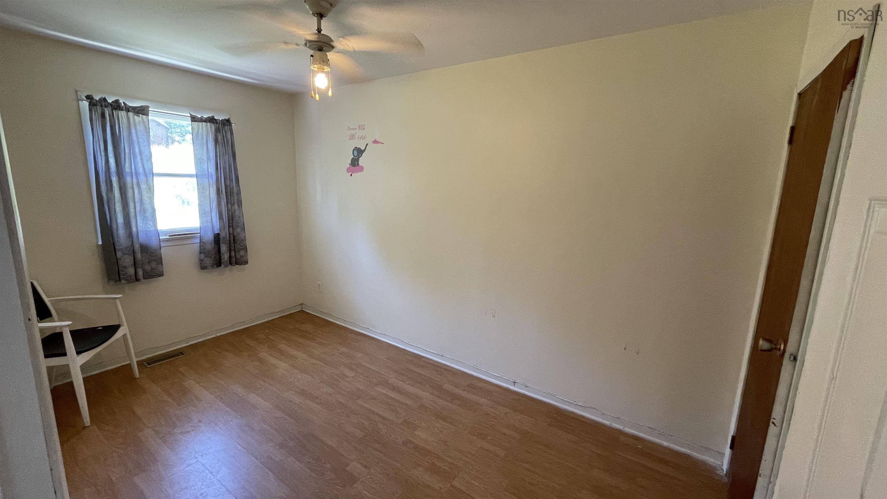 View image 17