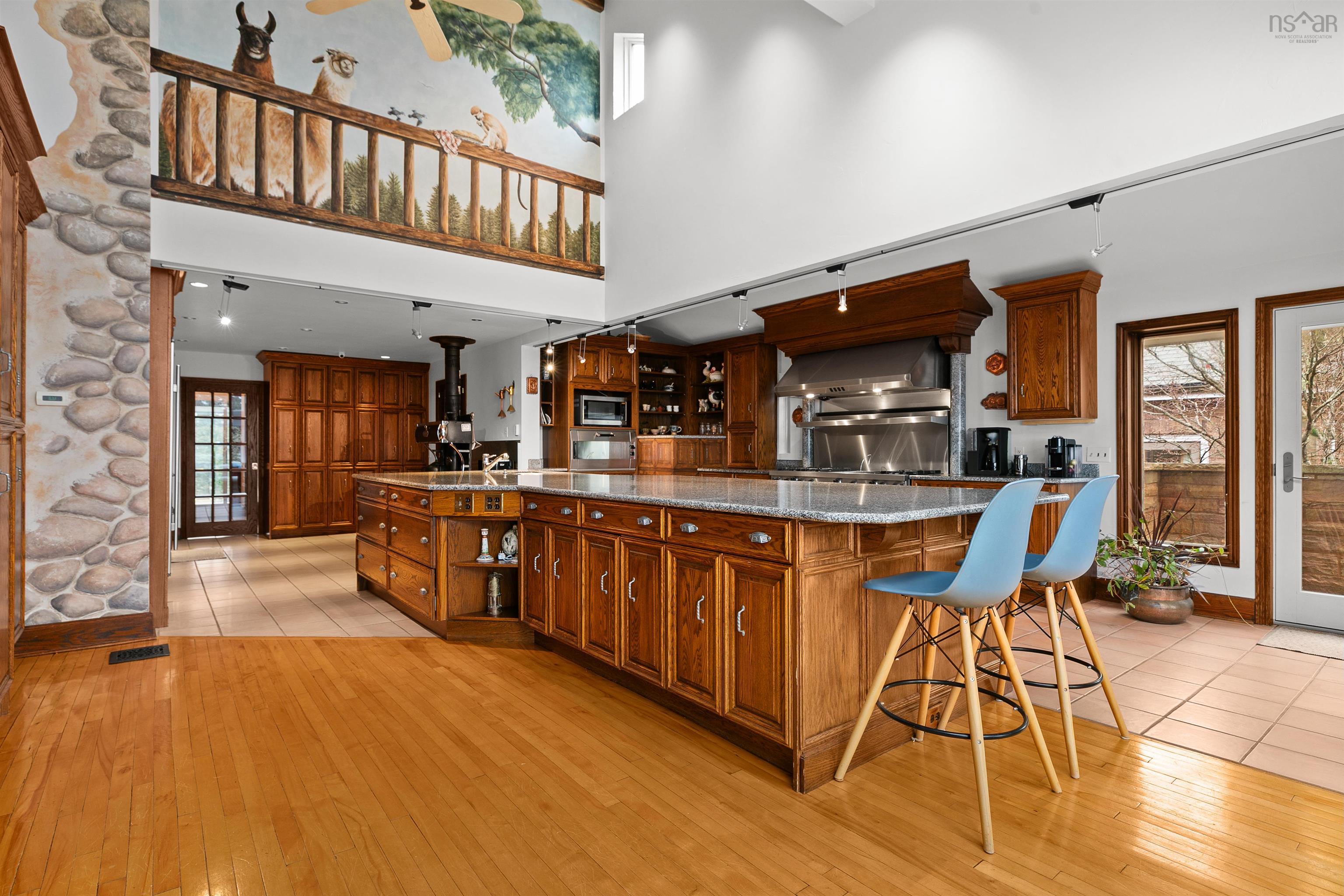 View image 16
