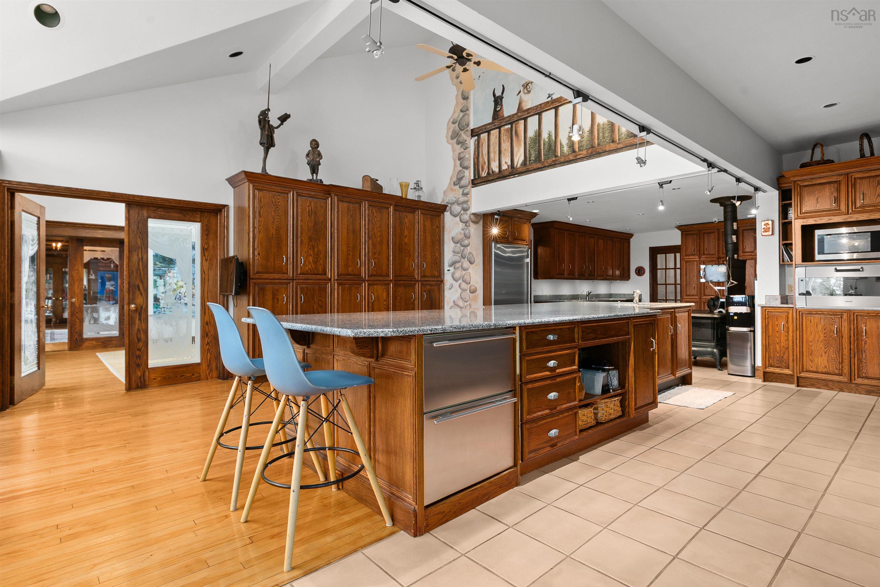 View image 17