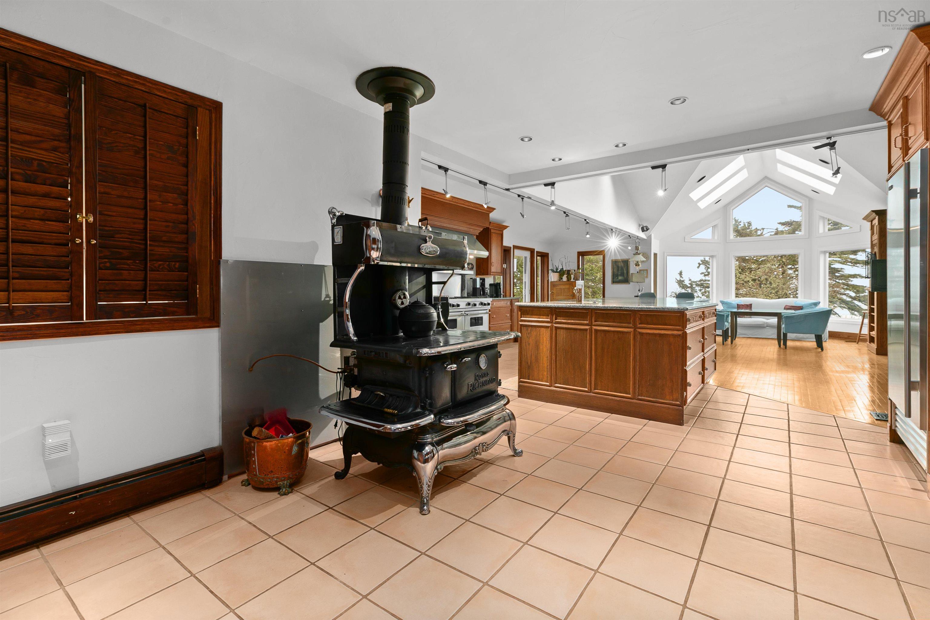 View image 21