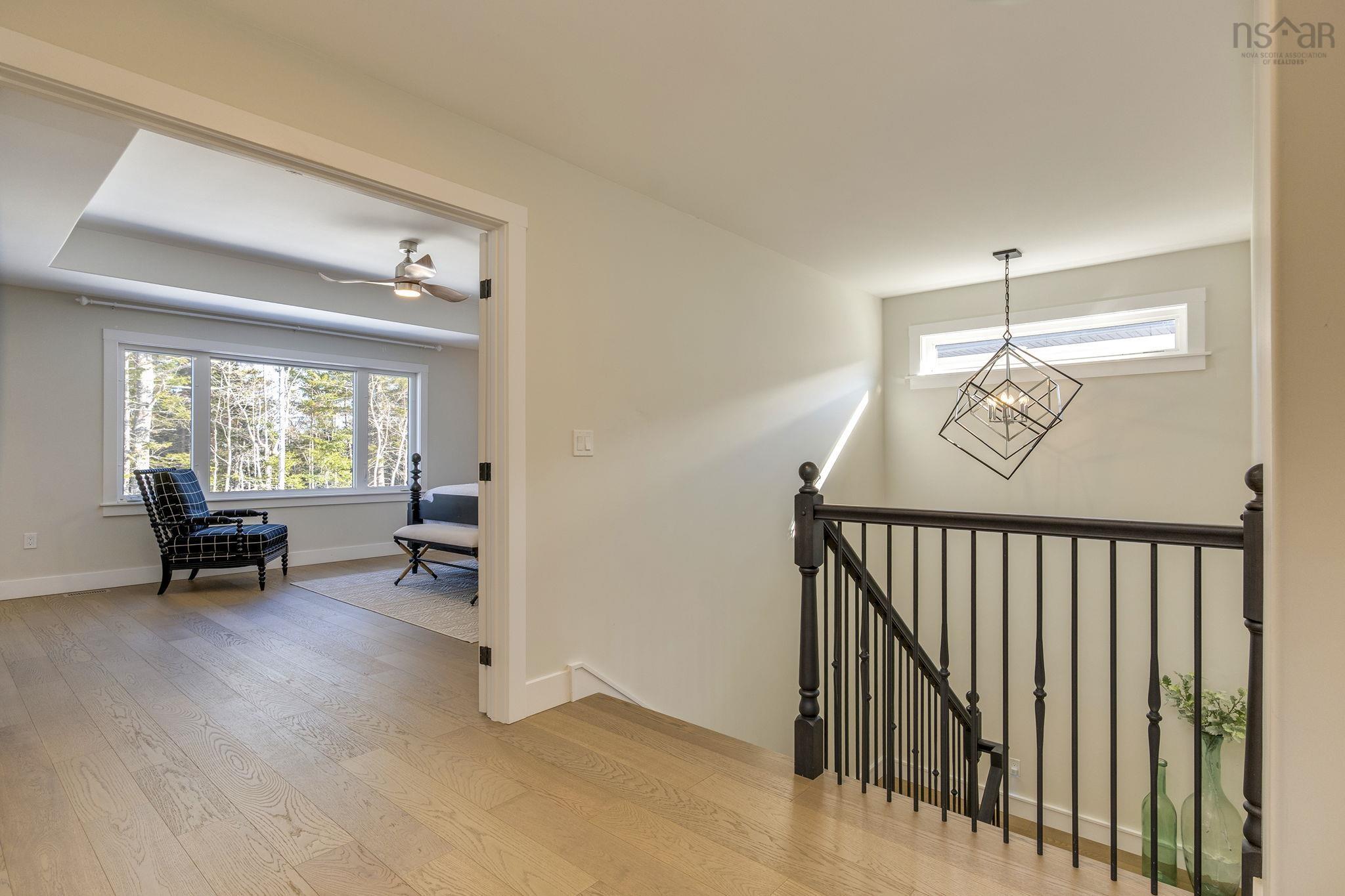 View image 18