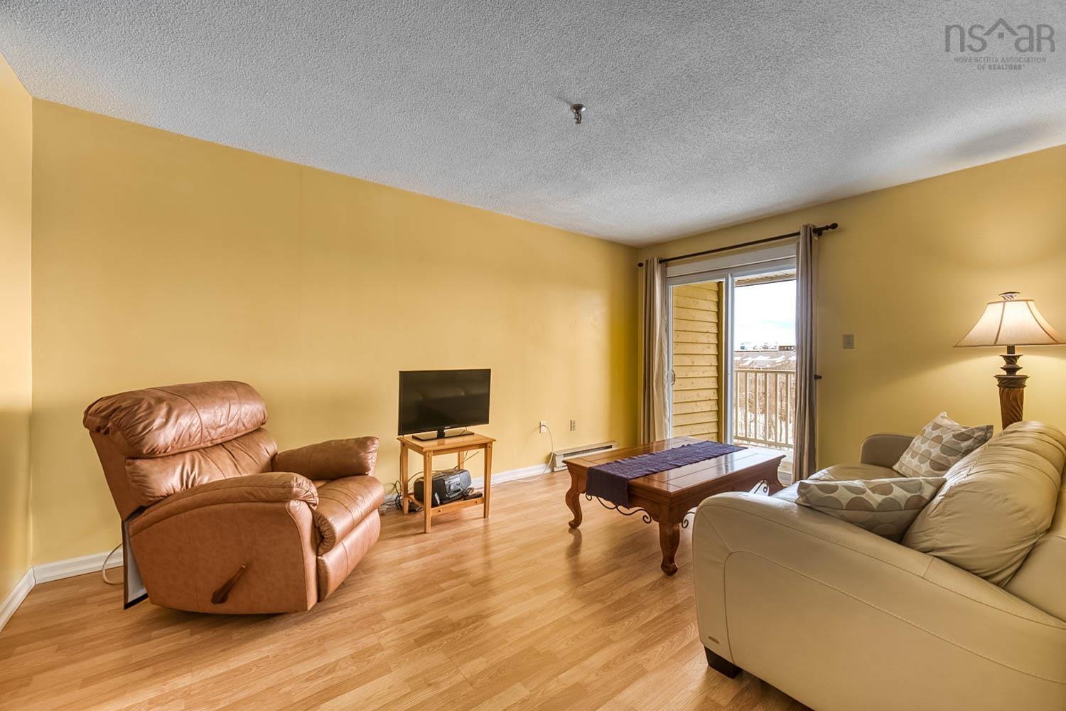 View image 12