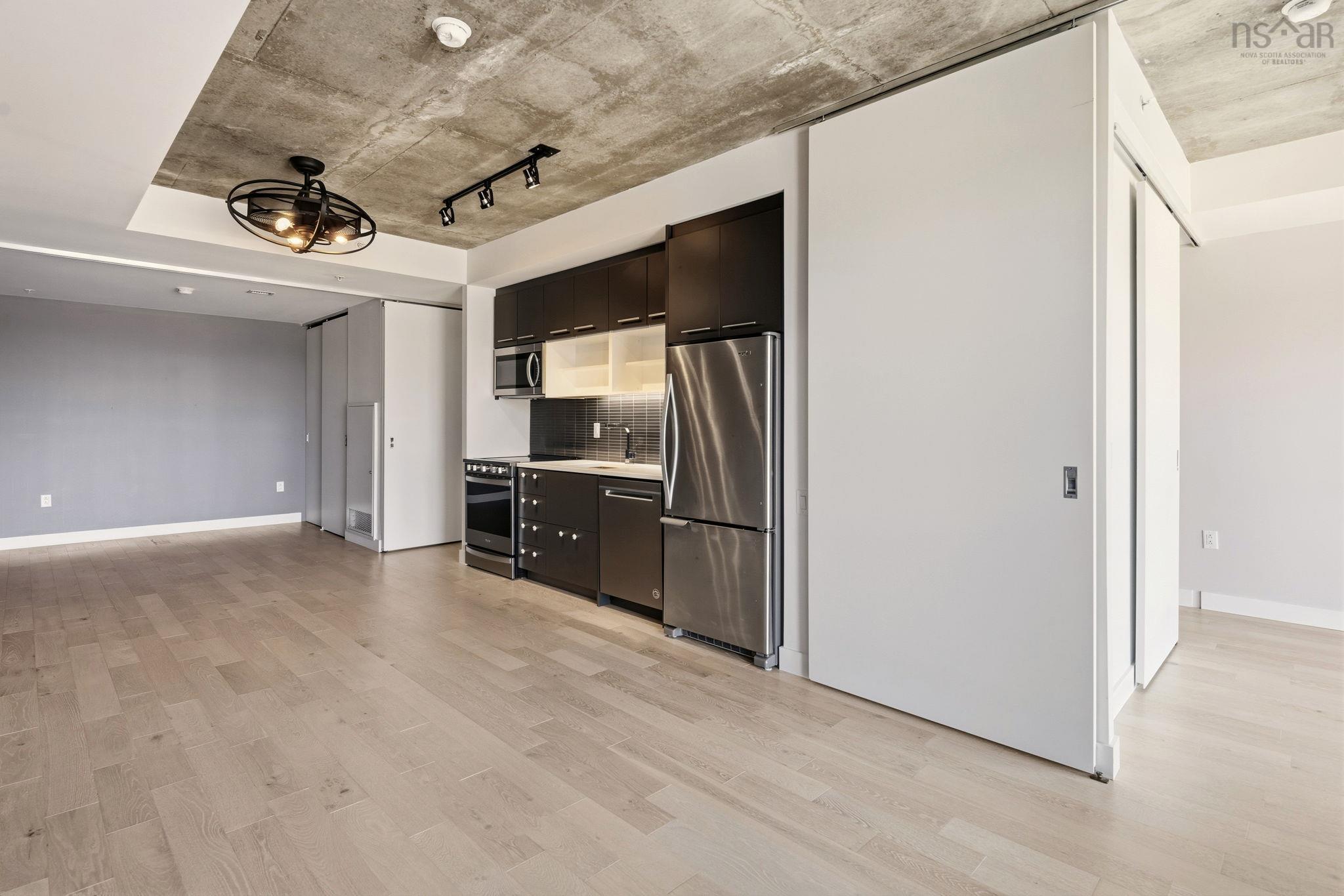 Thumbnail image for 618 1048 Wellington Street MLS<sup>®</sup> 202514955