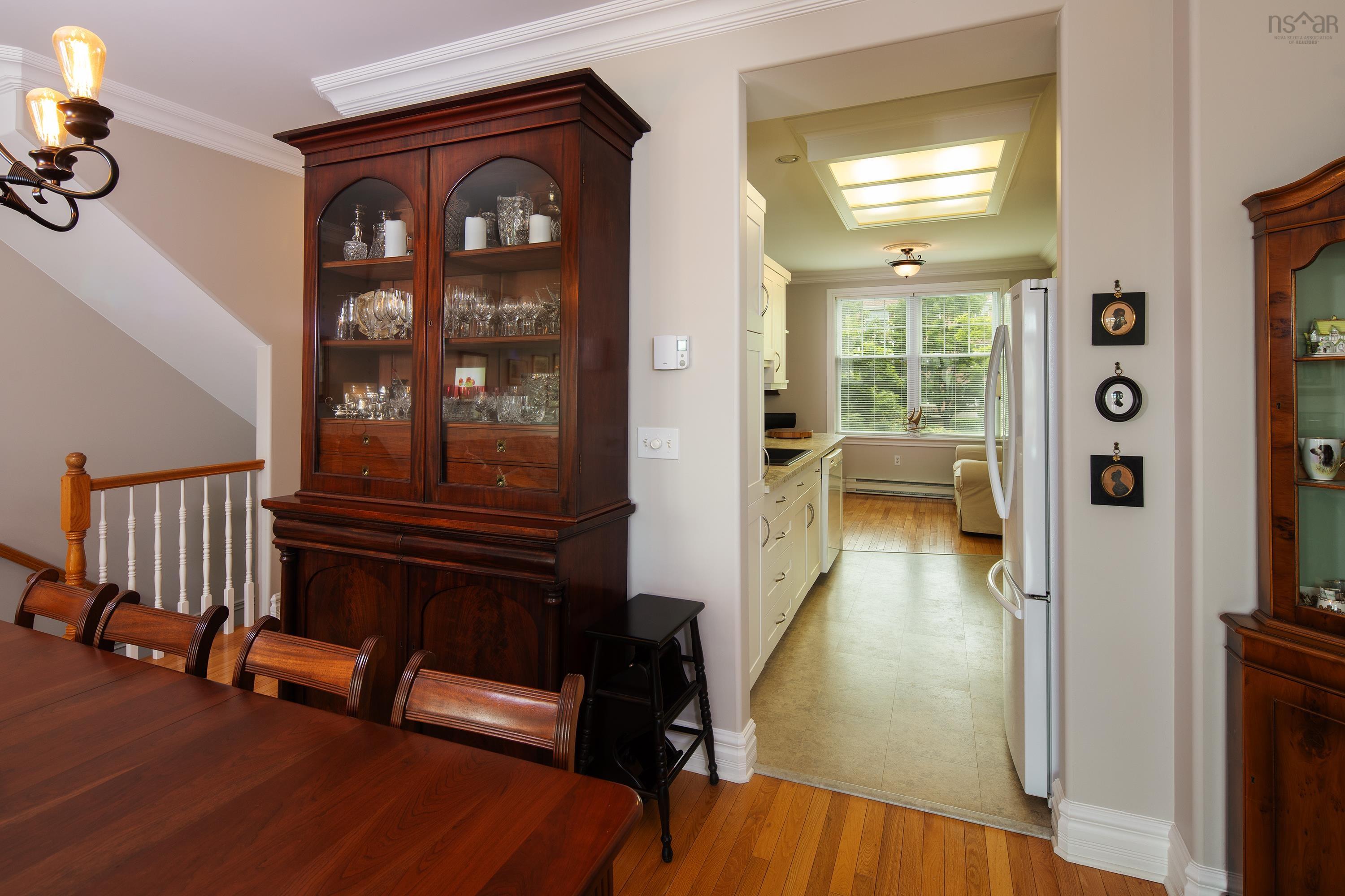 View image 8