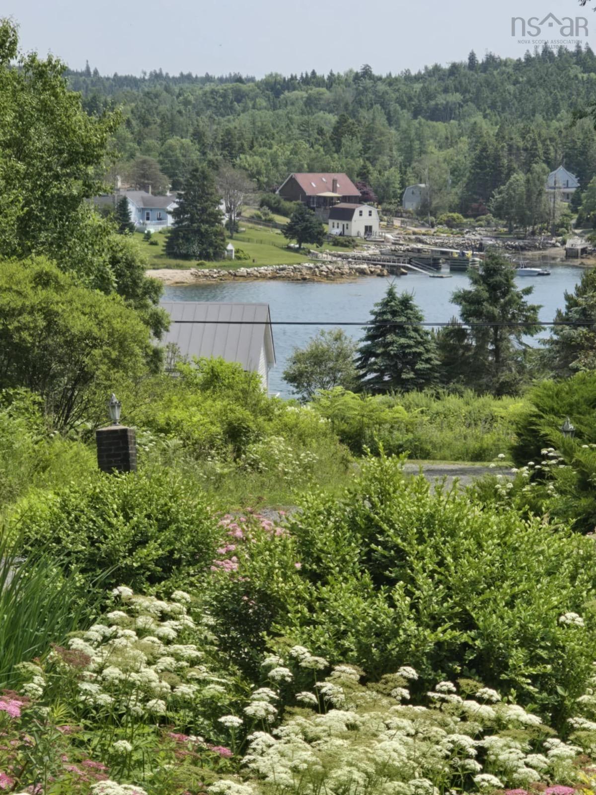 View image 32