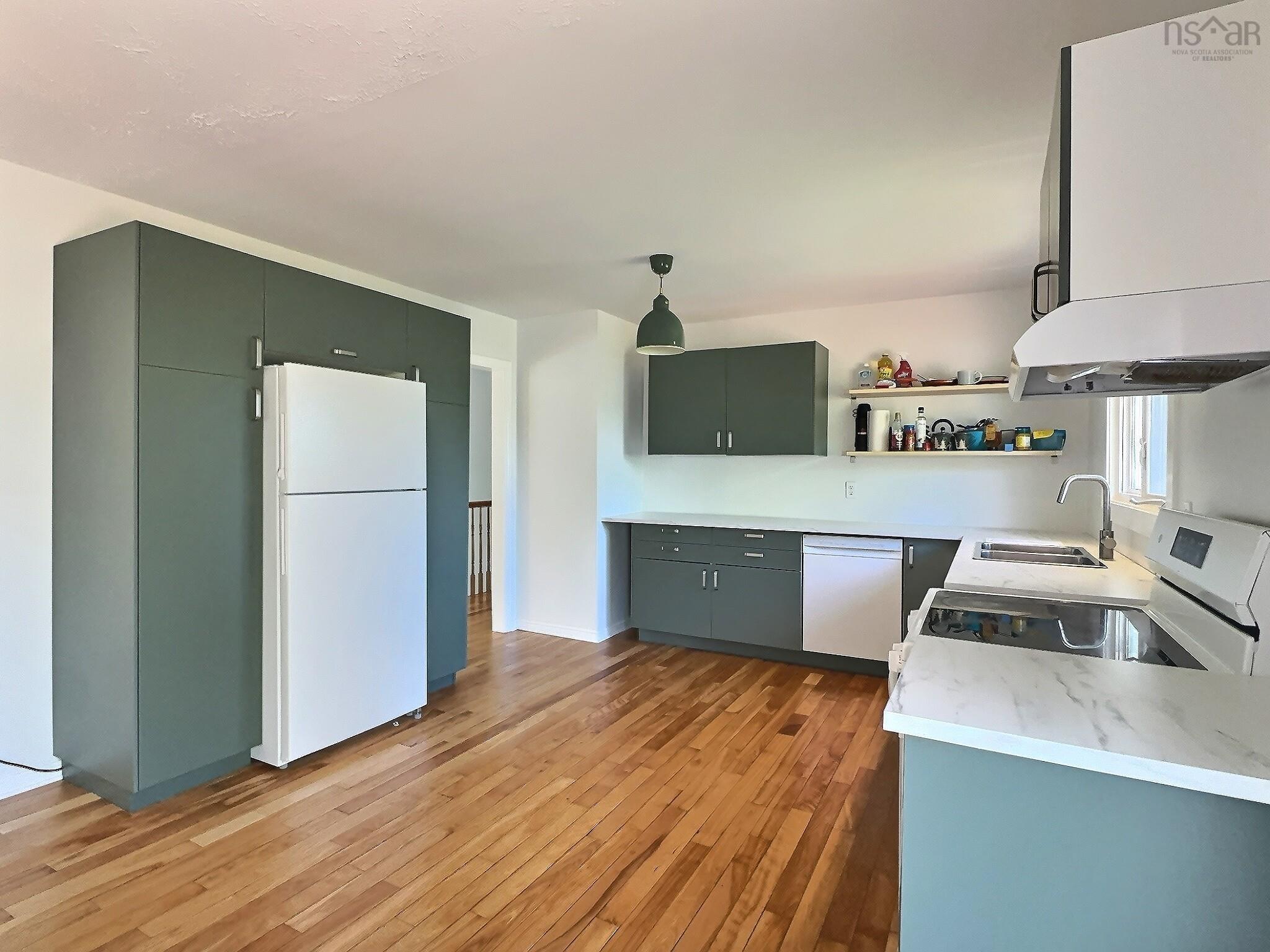 View image 6