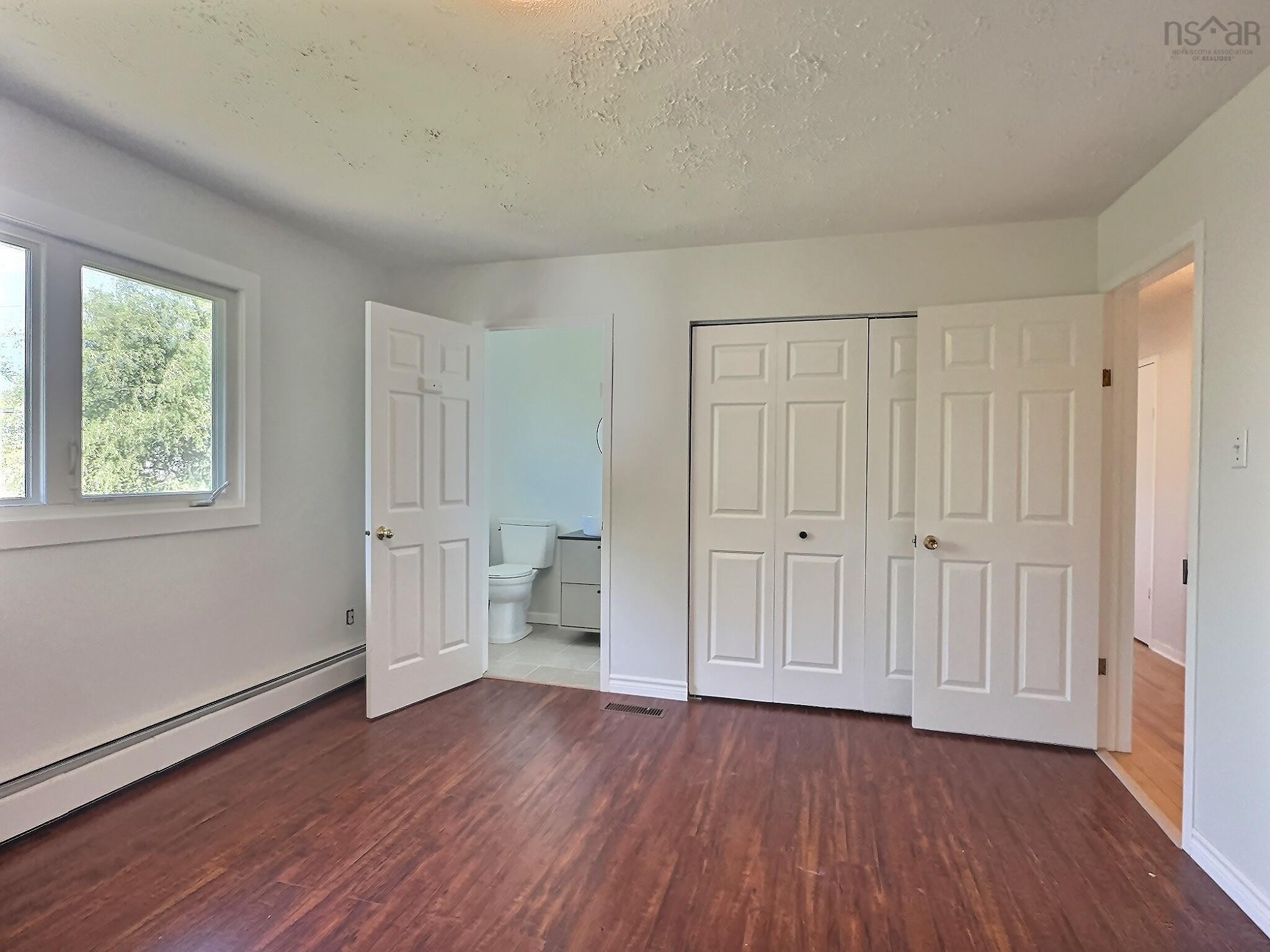 View image 11