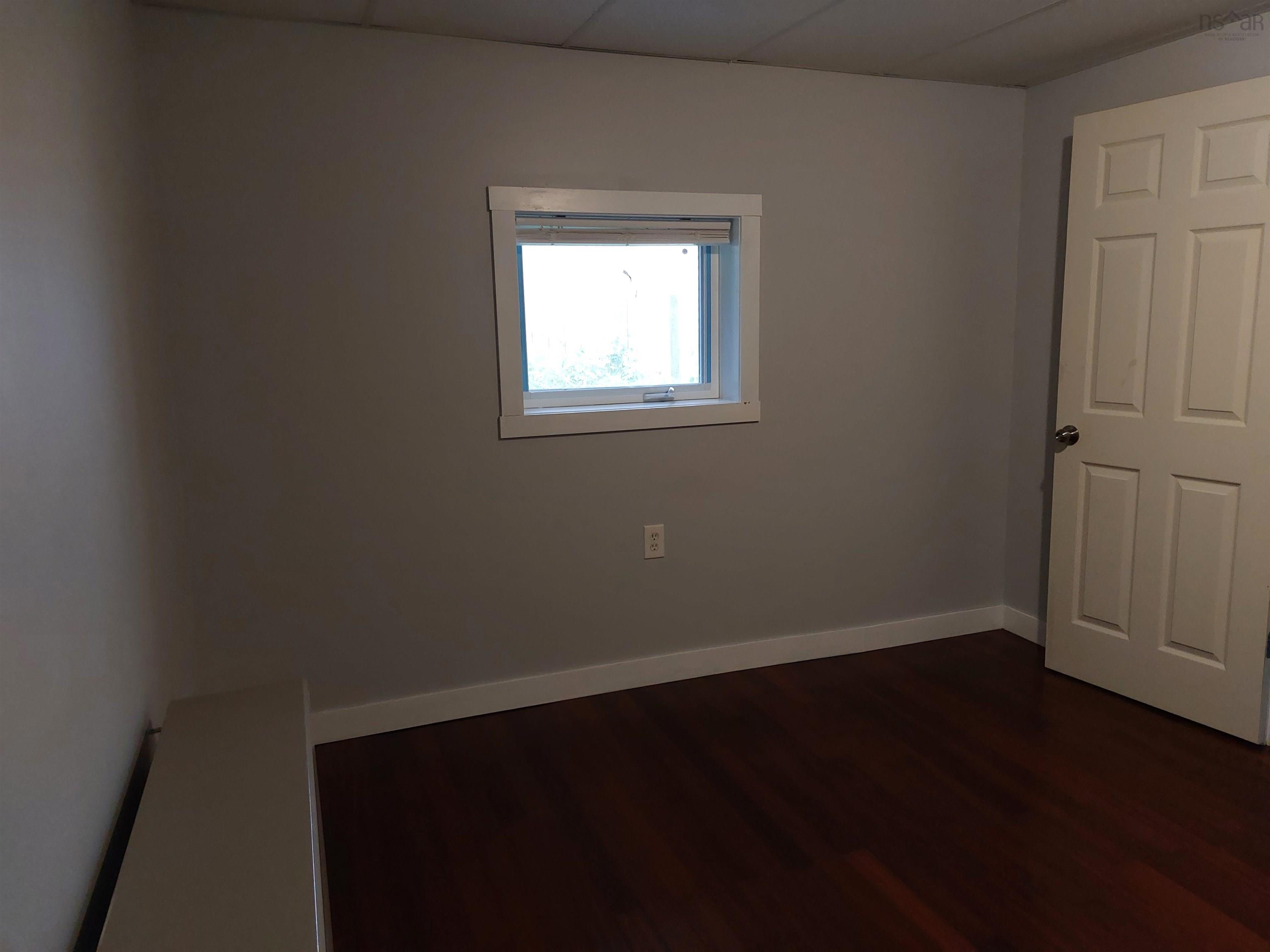 View image 14