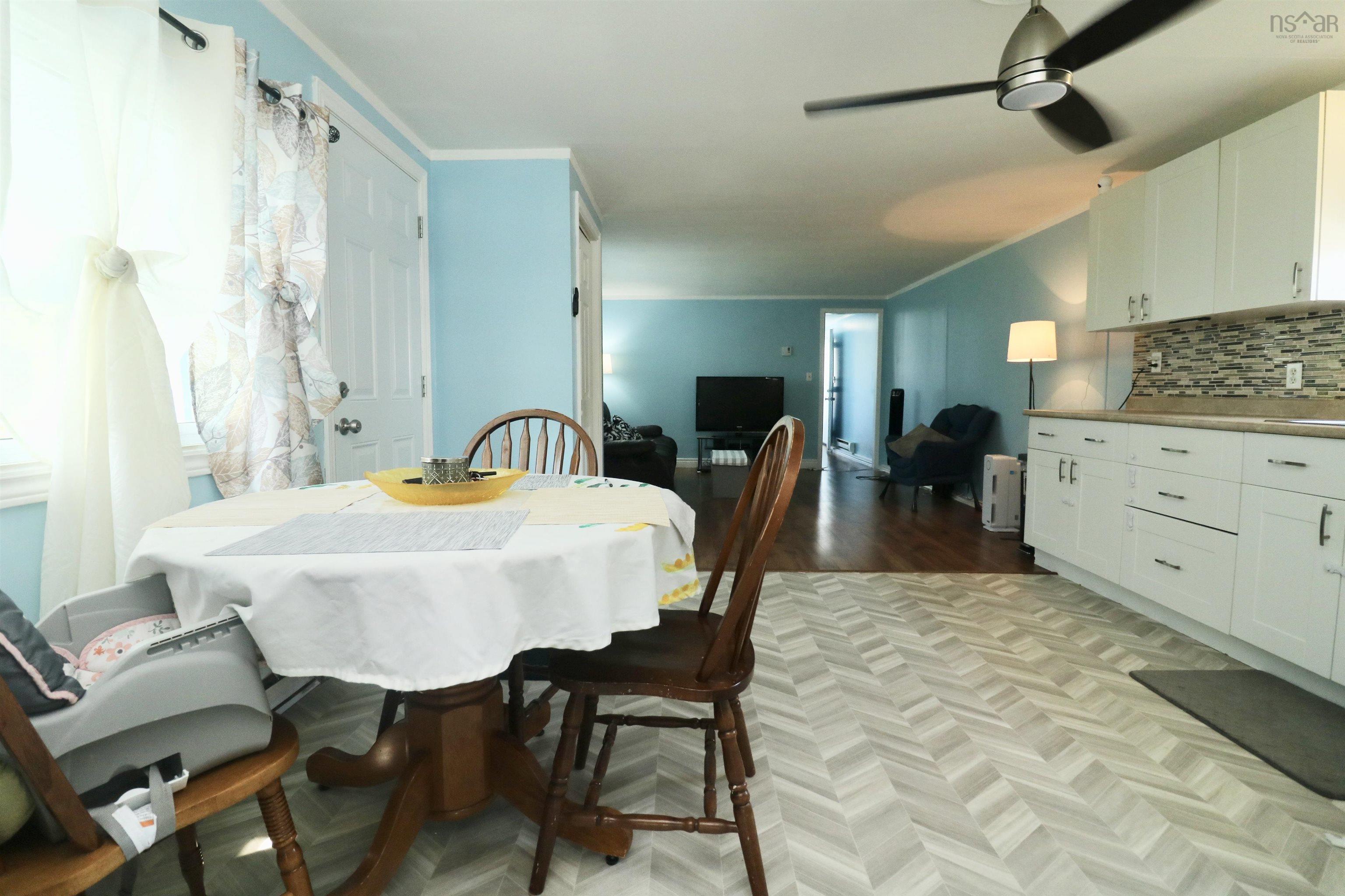 Thumbnail image for 257 Parklane Drive MLS<sup>®</sup> 202519502