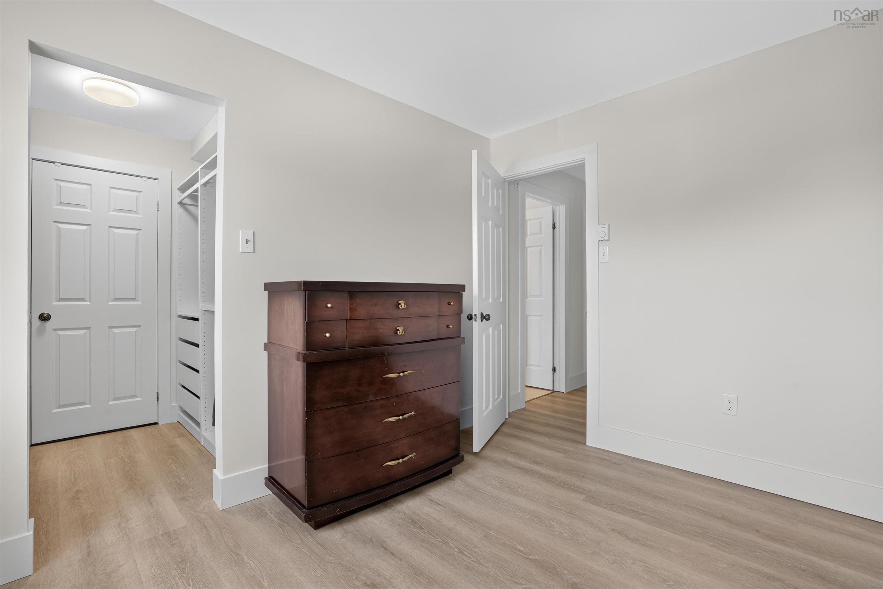 View image 19
