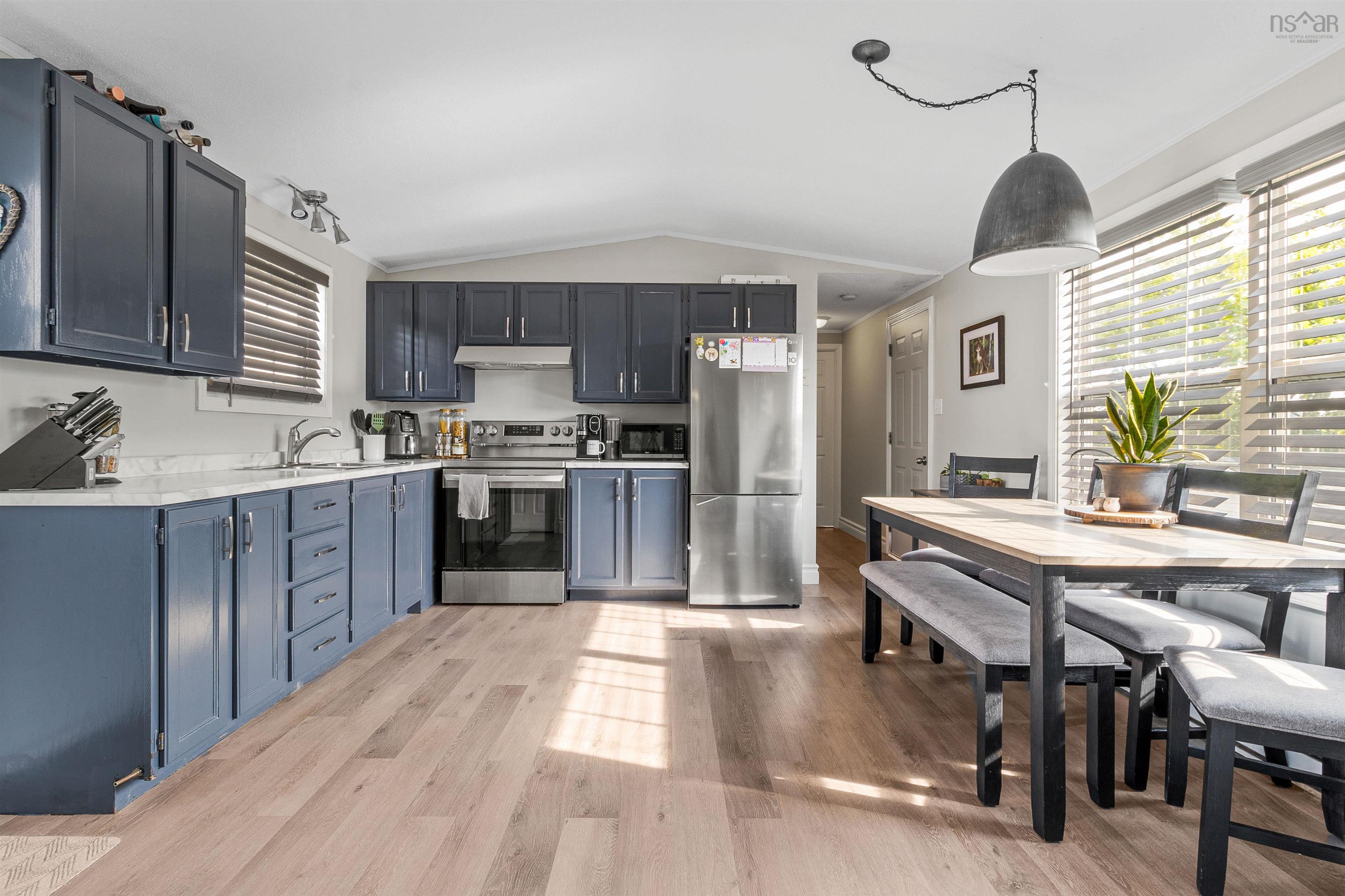Thumbnail image for 5 Clover Lane MLS<sup>®</sup> 202519552